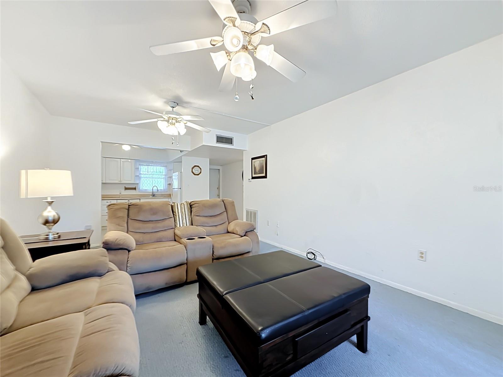 Condominium at 9945 47TH AVE N #203, ST PETERSBURG, photo 23 of 65