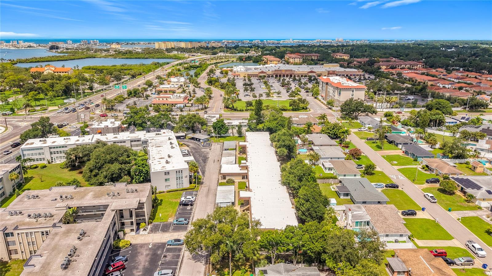 Condominium at 9945 47TH AVE N #203, ST PETERSBURG, photo 61 of 65