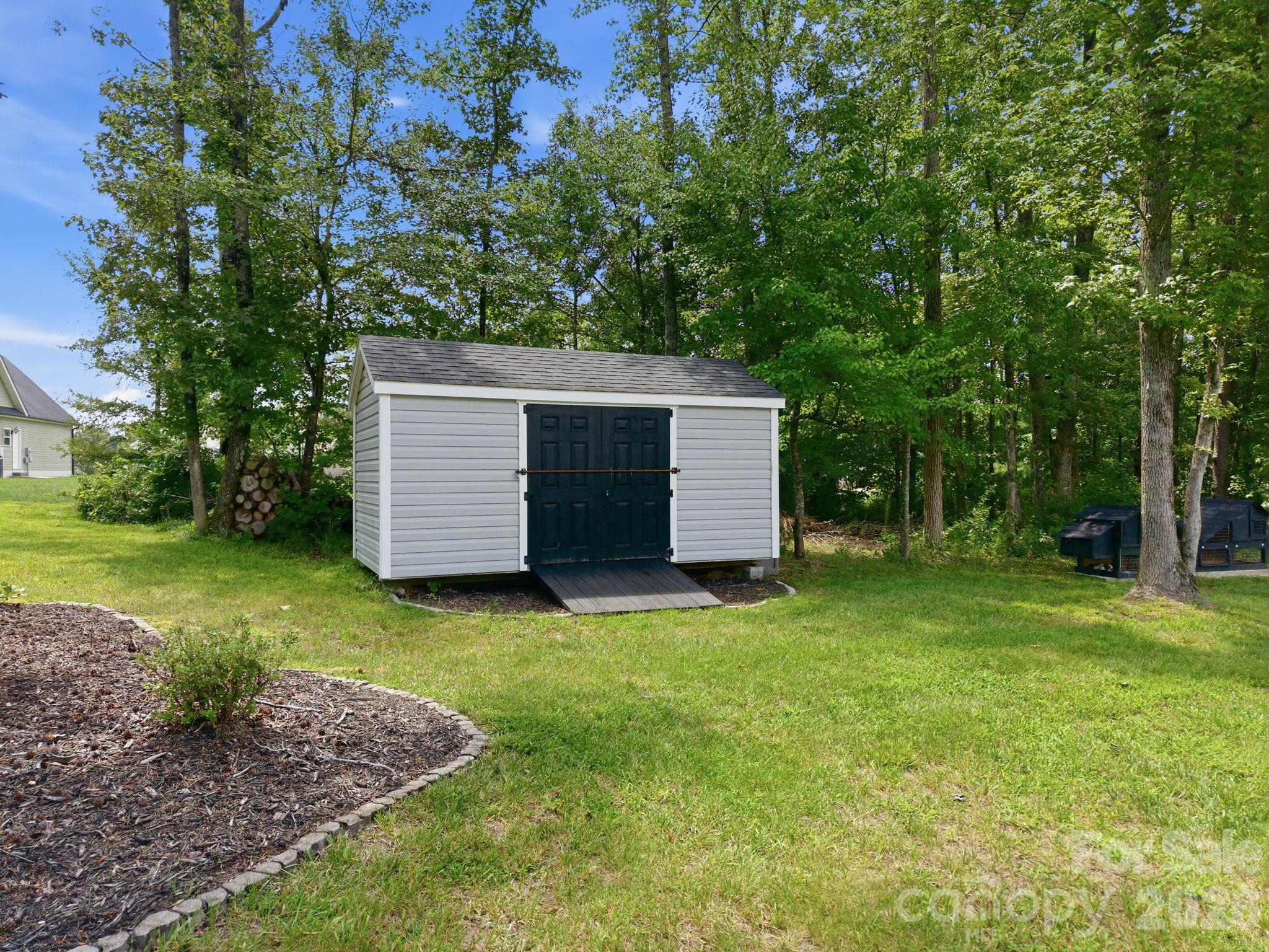 Single Family Residence at 1234 Stonewyck Drive, Salisbury, photo 36 of 44