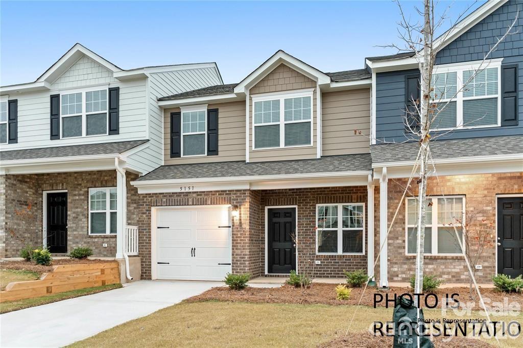 5276 Lashawn Lane