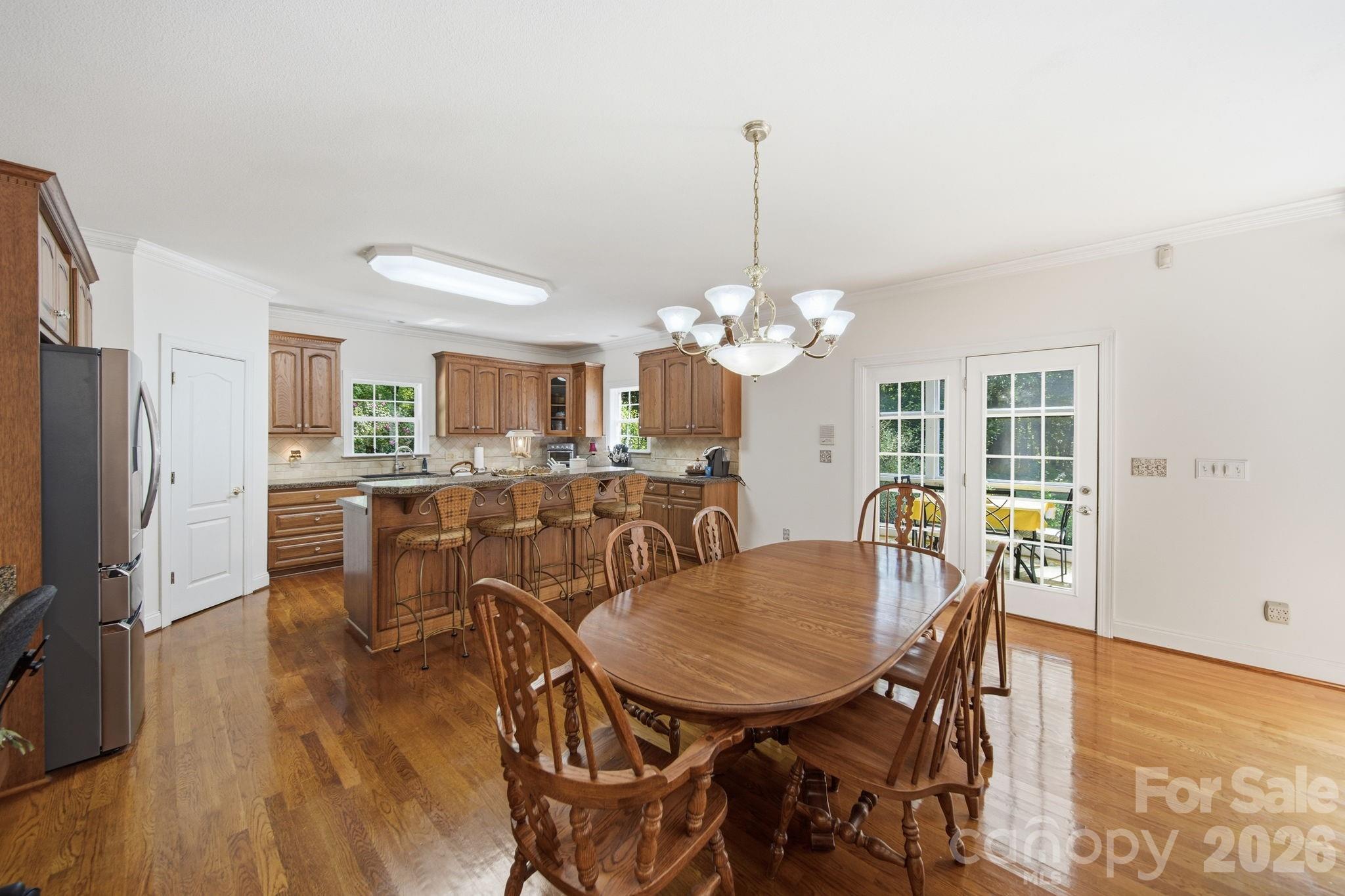 French doors leading to screened back porch - 2806 Iveywood Drive, Monroe