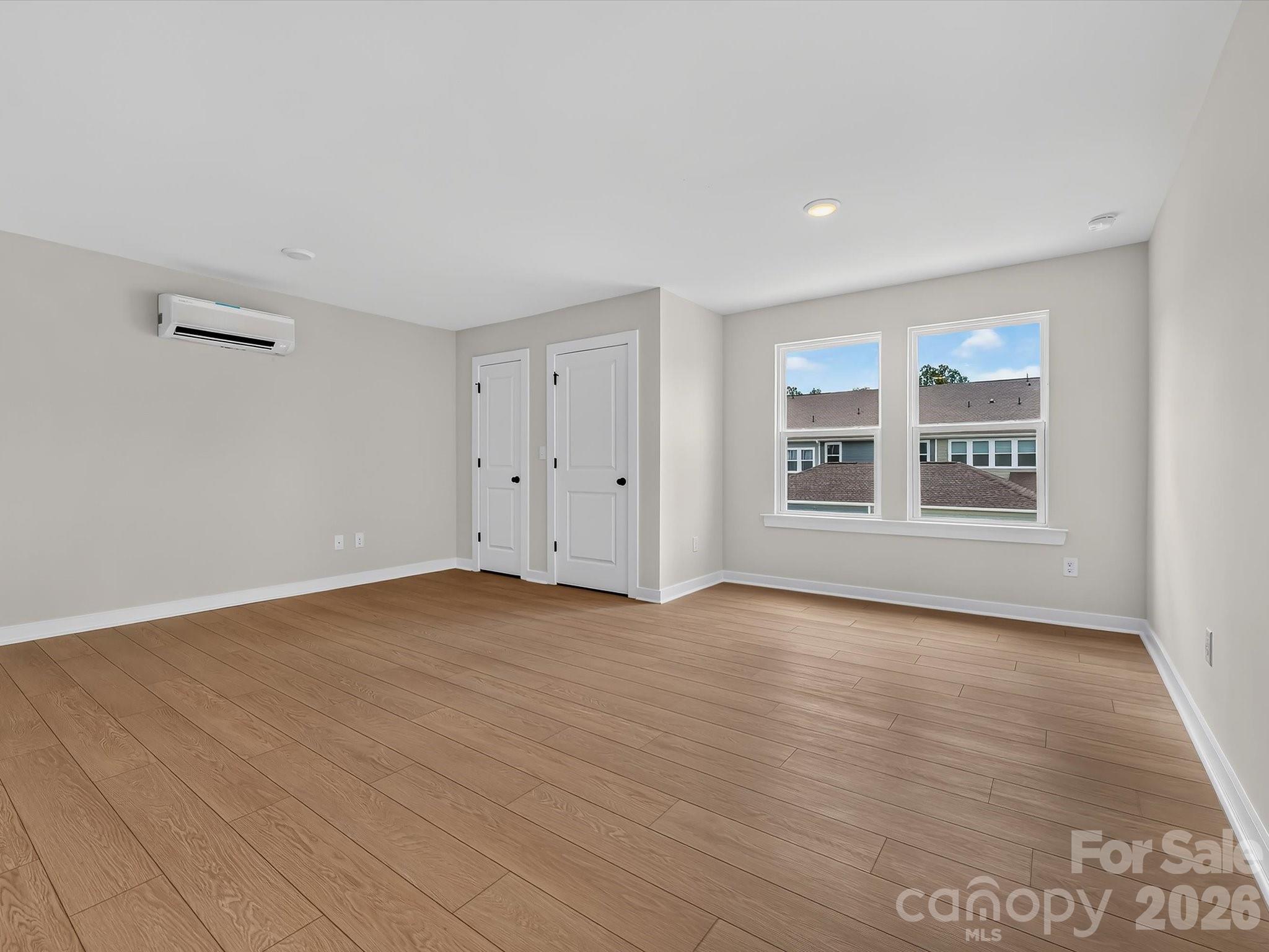 Garage Retreat- Open Concept - 11411 Prosperity Church Road, Huntersville