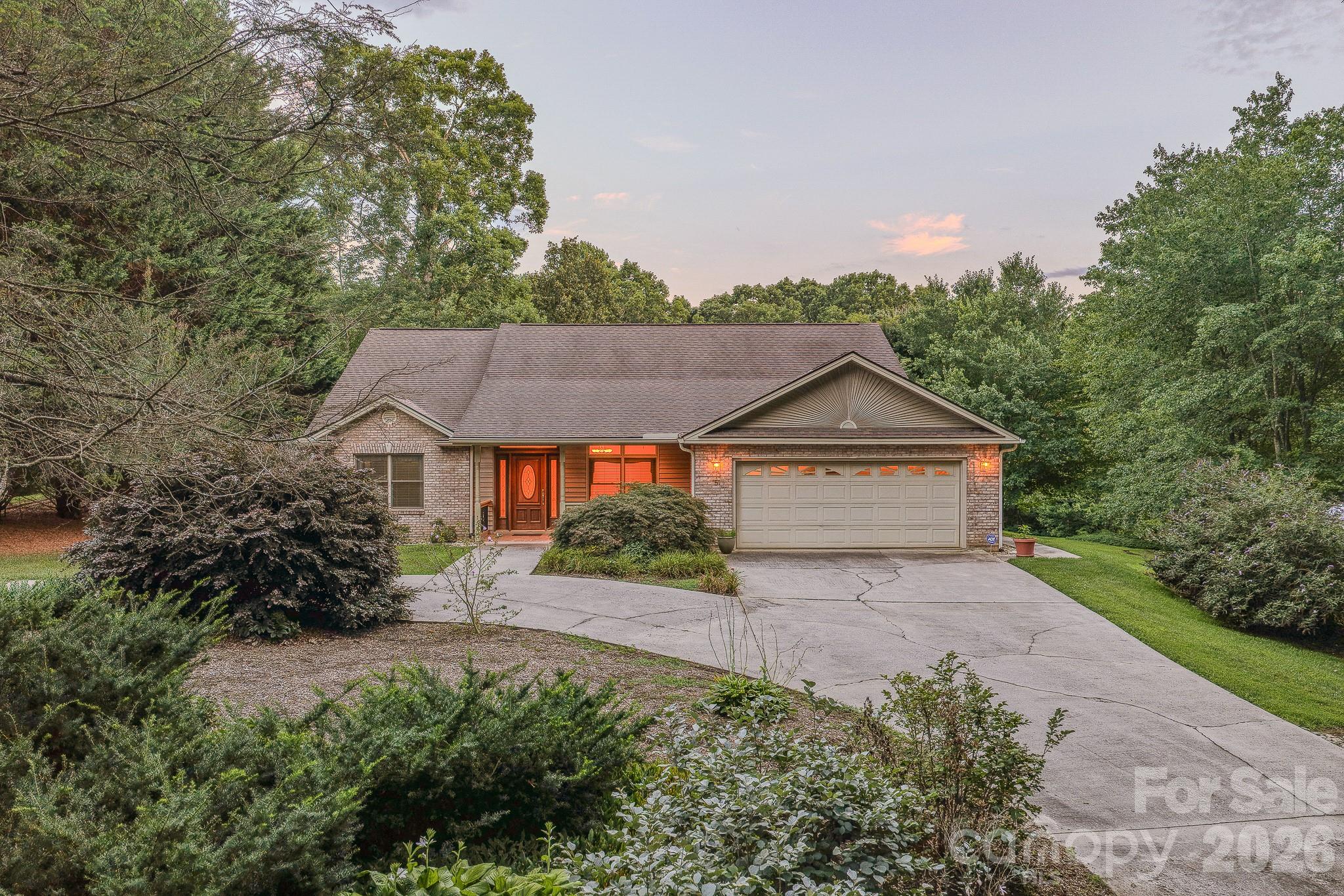 Single Family Residence at 5 Kari Circle, Candler, photo 2 of 44