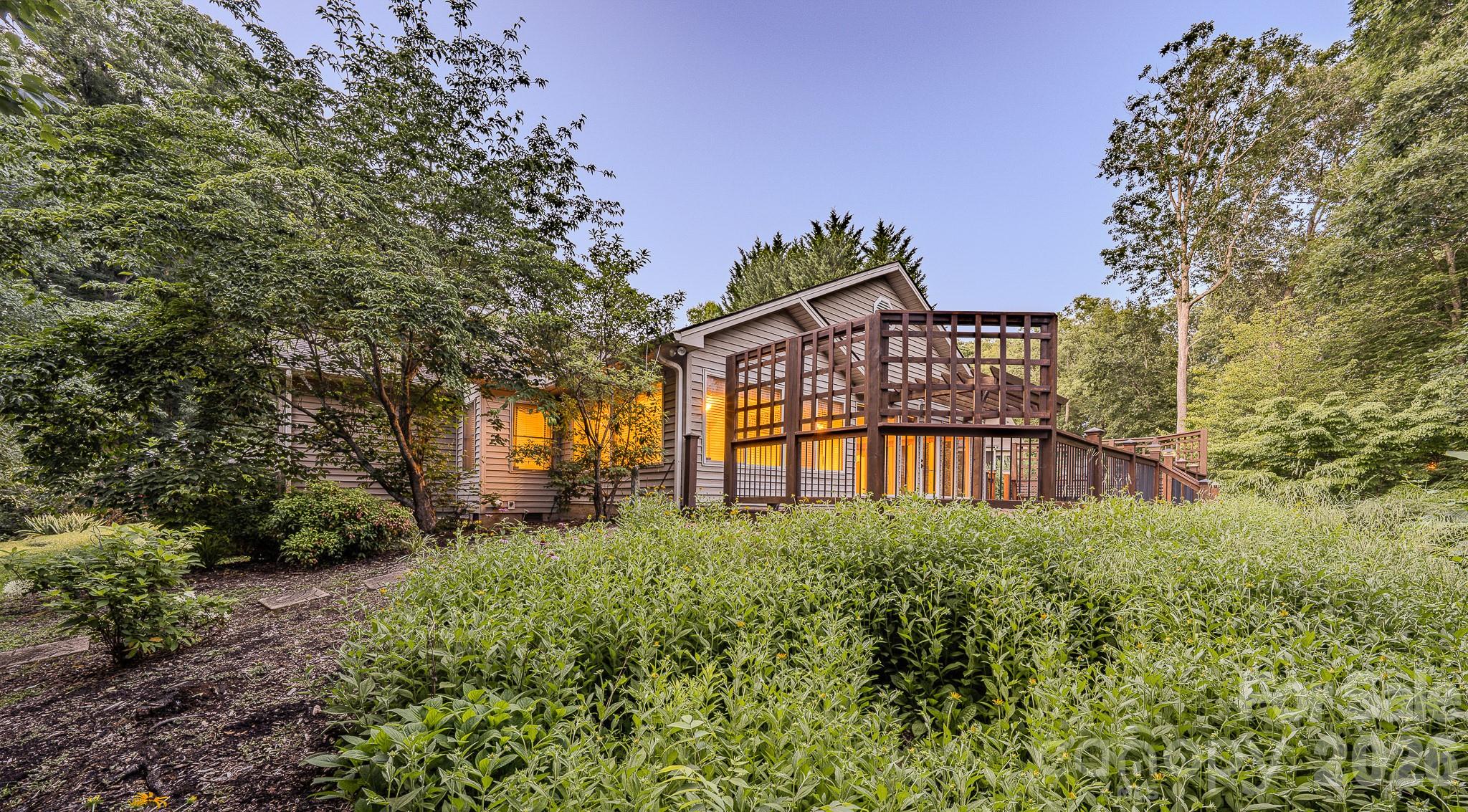 Single Family Residence at 5 Kari Circle, Candler, photo 39 of 44