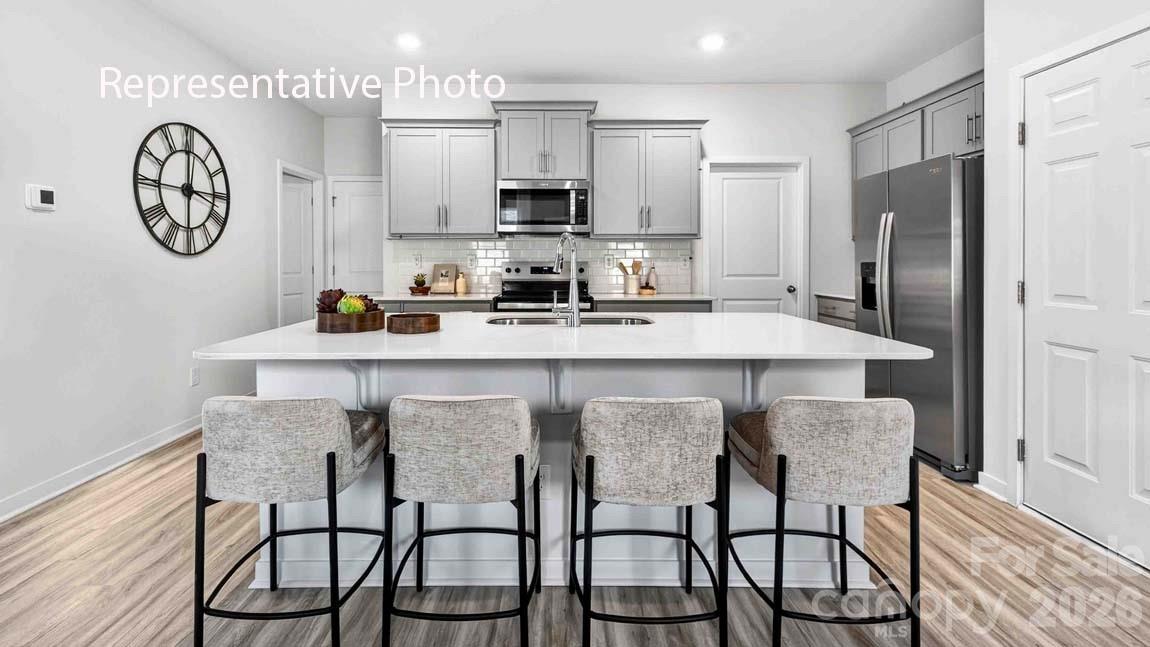 Single Family Residence at 478 Dazzle Loop, Newton, photo 2 of 28