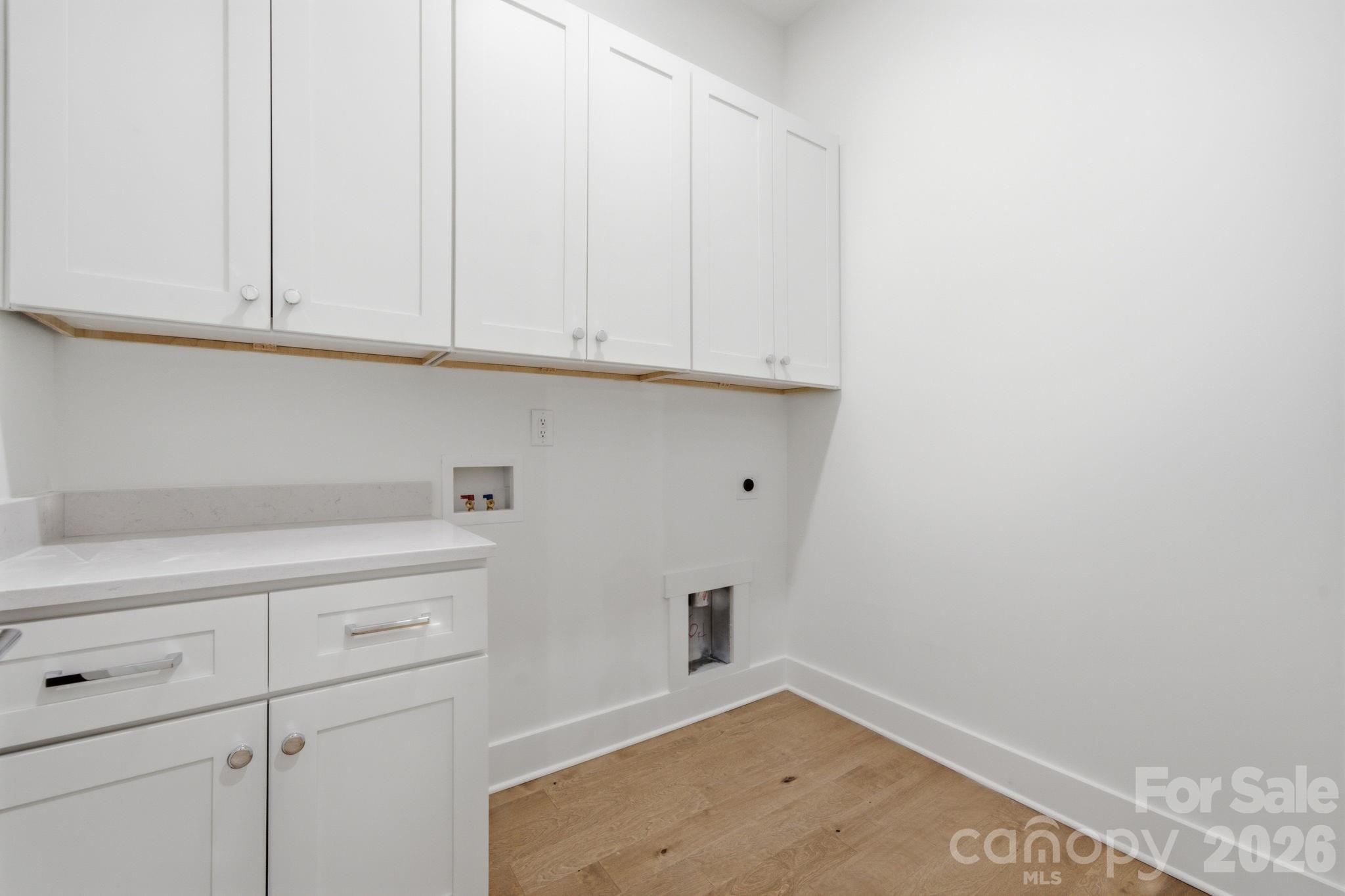 Downstairs Laundry Room - 612 Camelot Drive, Salisbury