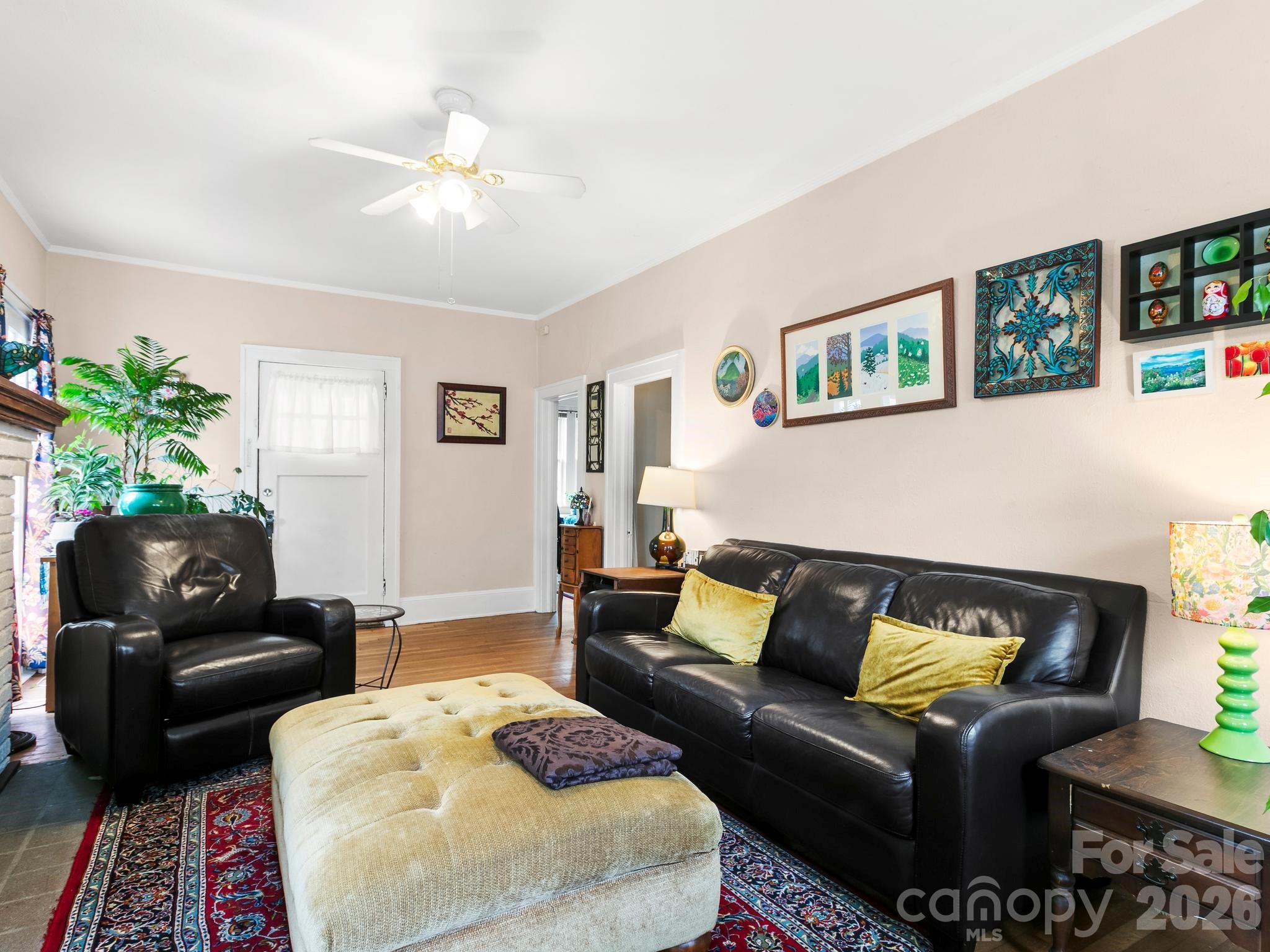 Single Family Residence at 27 Warwick Road, Asheville, photo 13 of 21