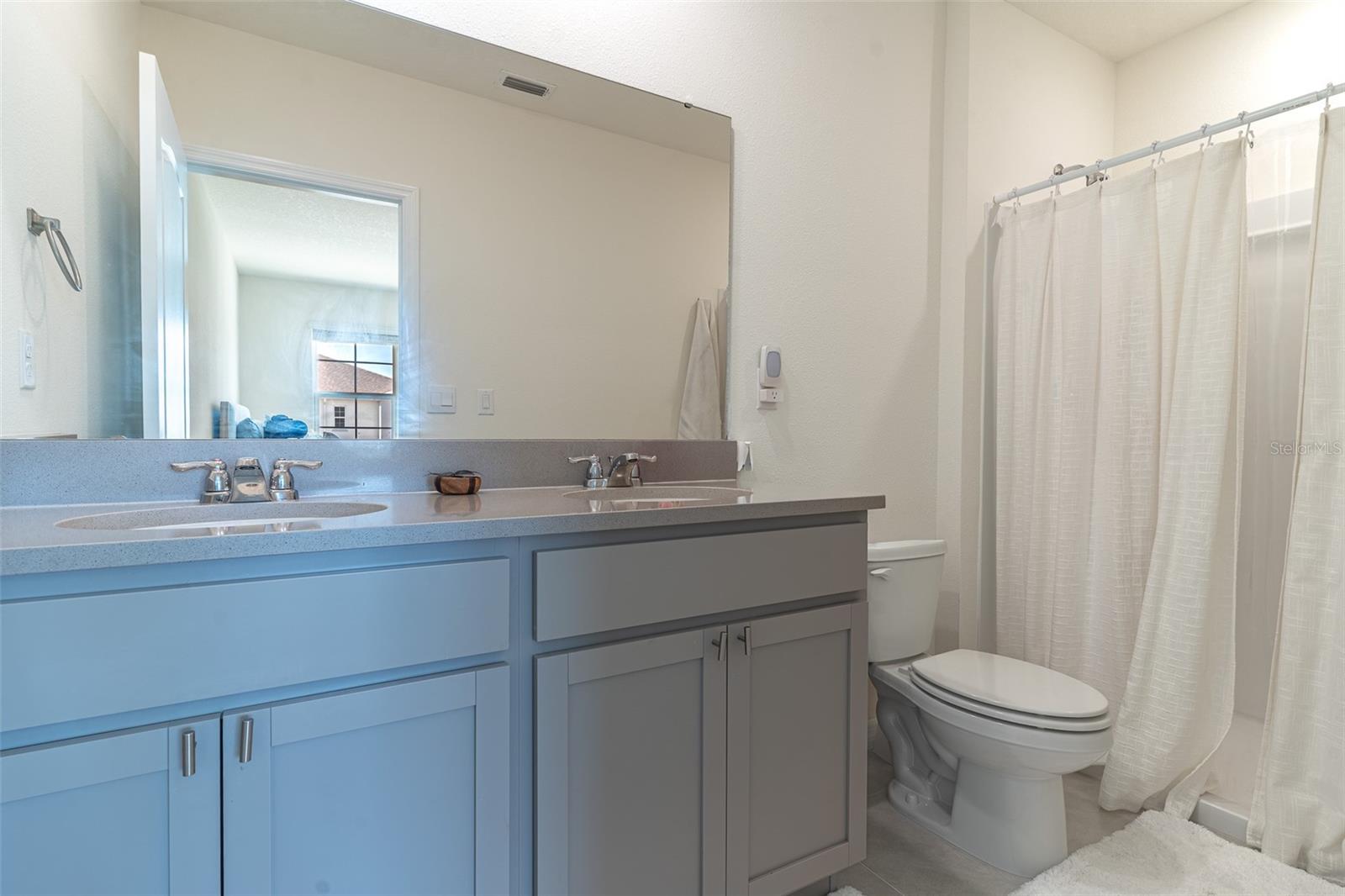 Townhouse at 1776 ROCK ELM RD, DAVENPORT, photo 10 of 35