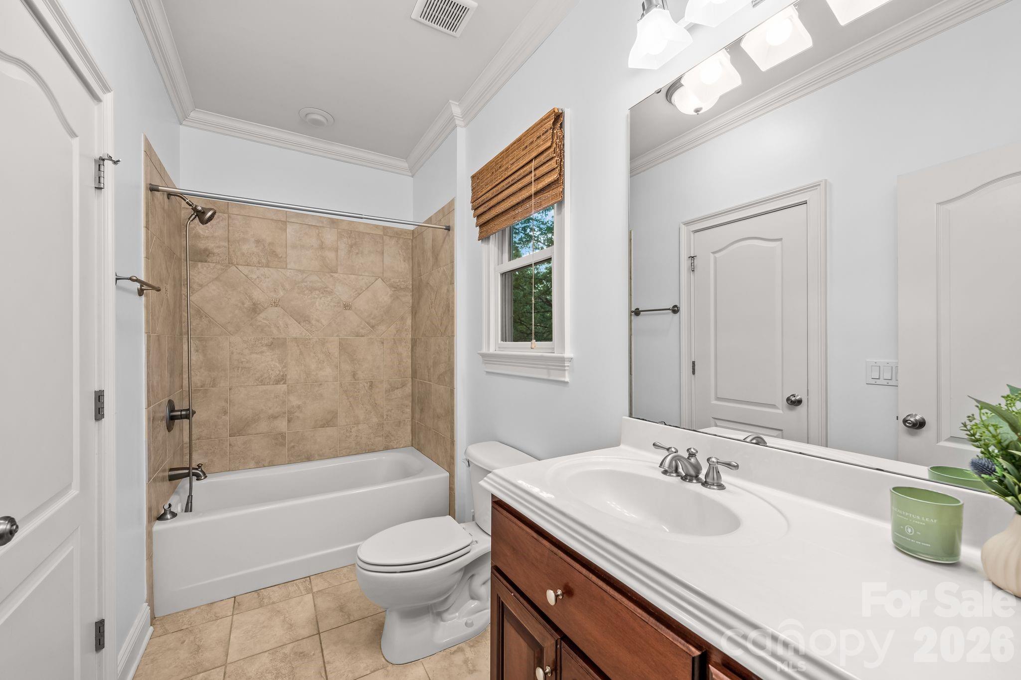 Single Family Residence at 107 Mcauley Court, Mooresville, photo 22 of 44