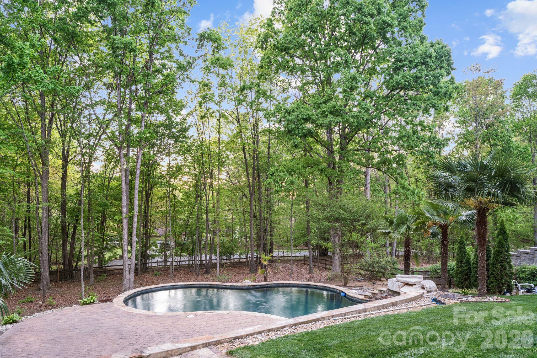 Single Family Residence at 107 Mcauley Court, Mooresville, photo 42 of 44
