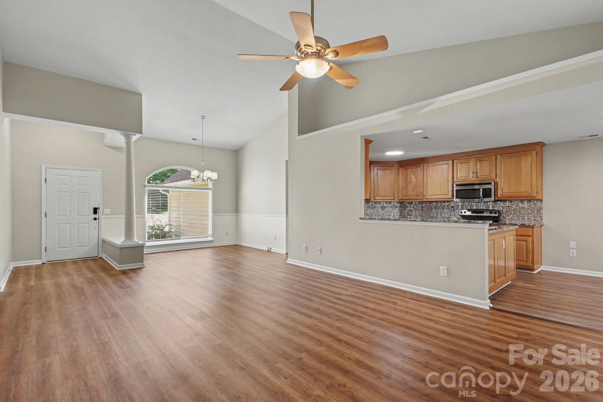 Single Family Residence at 16130 Amber Field Drive, Huntersville, photo 8 of 25
