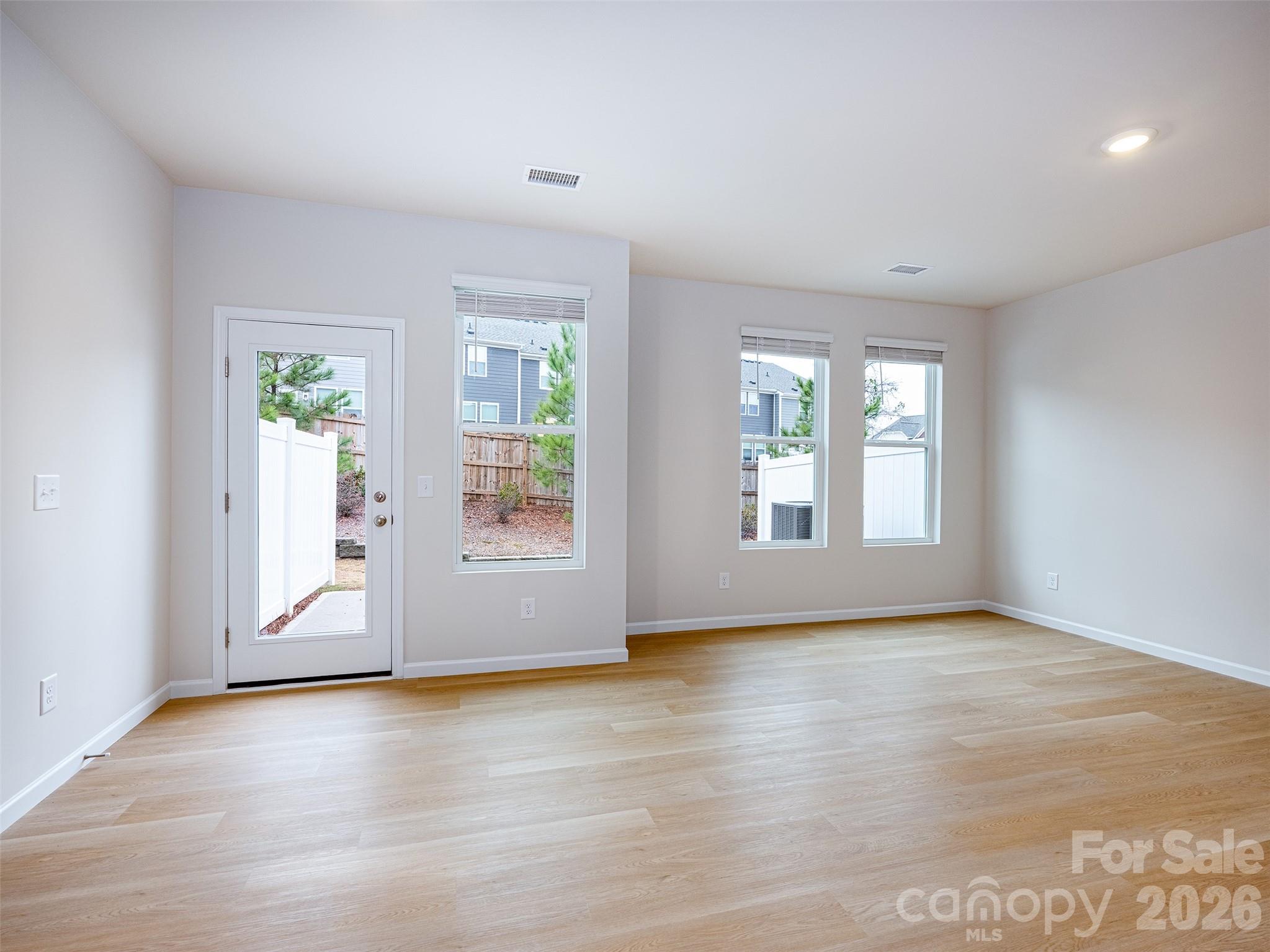 PHOTOS IS REPRESENTATIONAL - Great Room - 2728 Winn Mill Drive, Gastonia