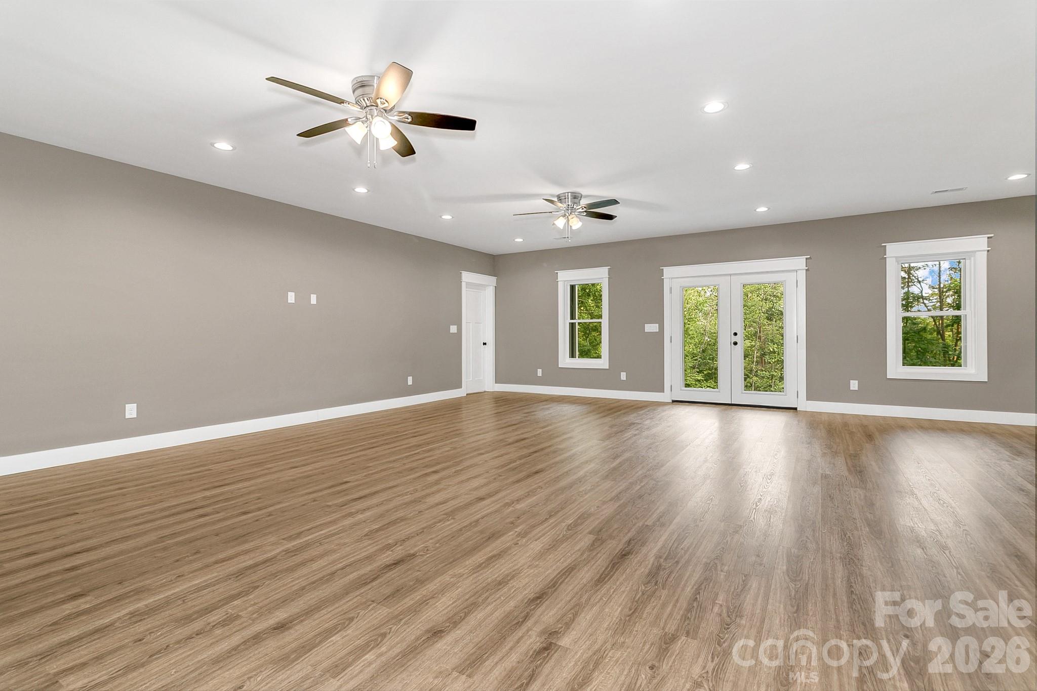 Downstairs family room - 143 Sunny Morning Court, Hendersonville