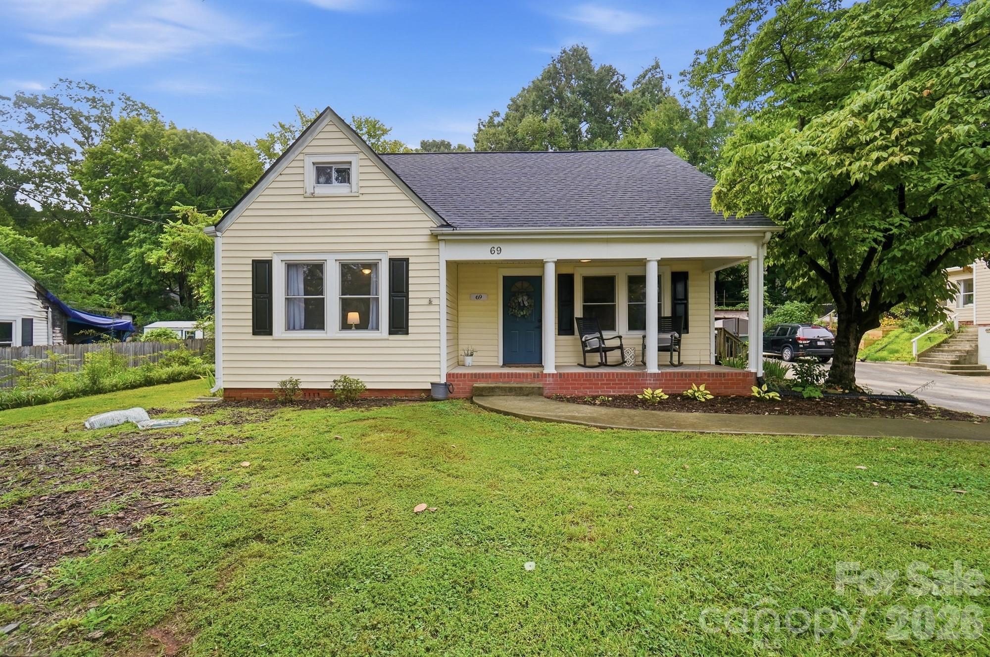 Front Elevation - 69 Fryling Avenue SW, Concord