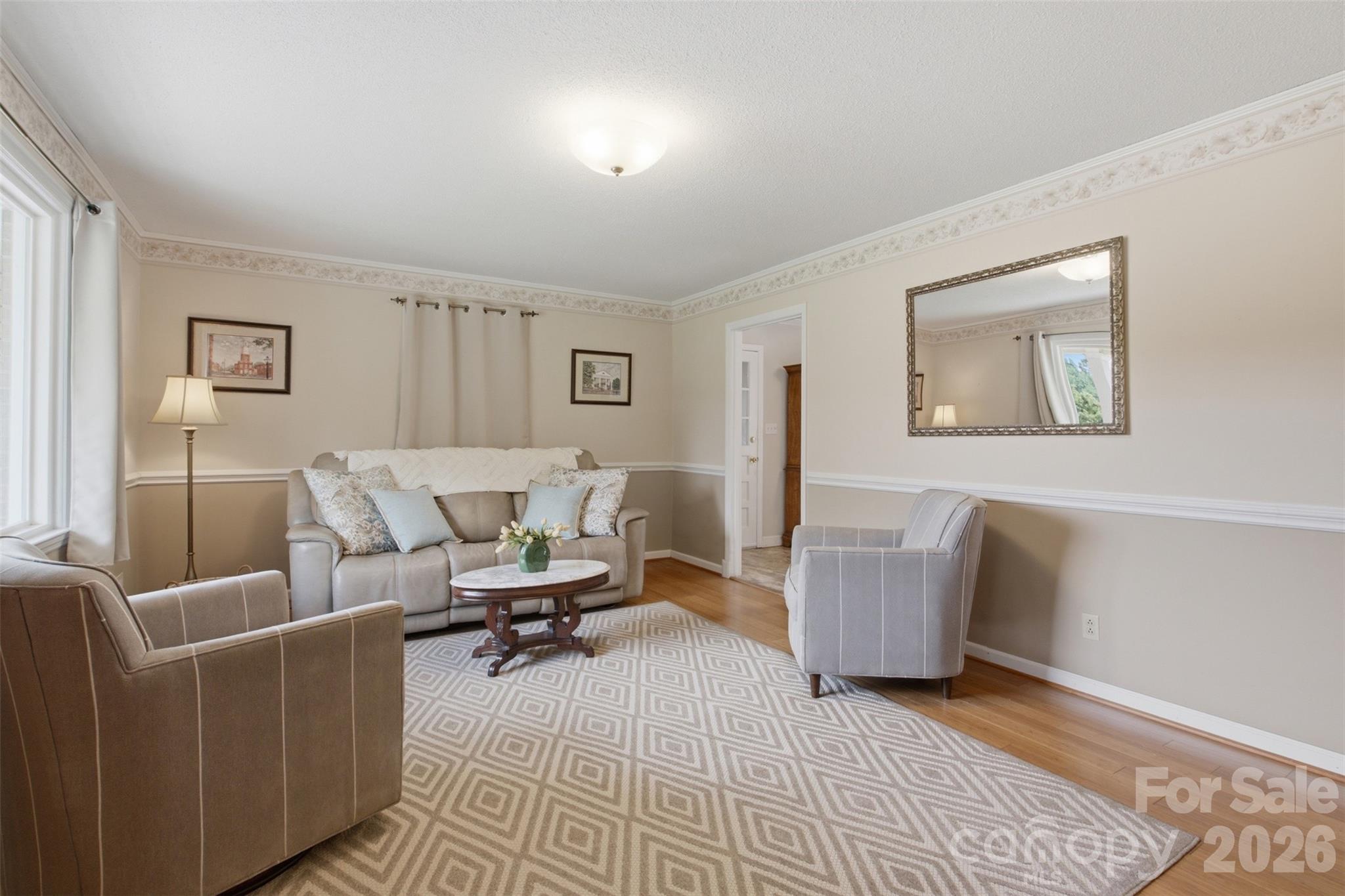 Main Level Living Room - 220 Hunstanton Drive, Winnsboro
