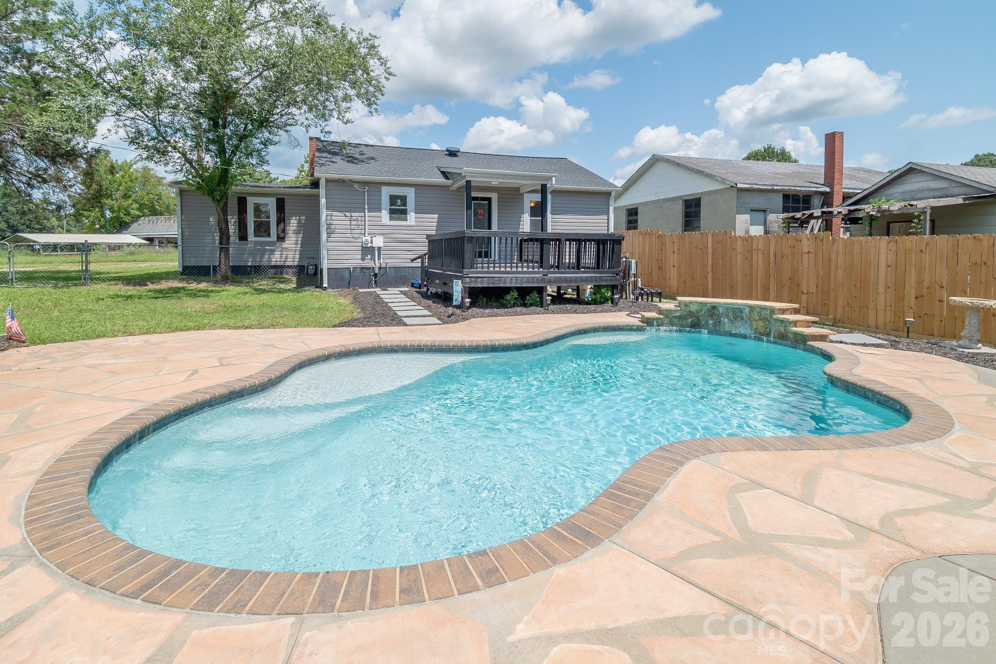 Single Family Residence at 4228 Flat Creek Road, Heath Springs, photo 31 of 47