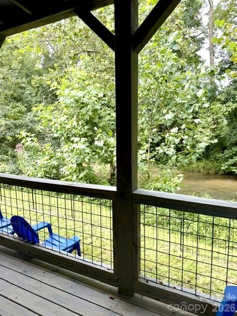 Single Family Residence at 30 Aqua Vista Loop, Waynesville, photo 7 of 21