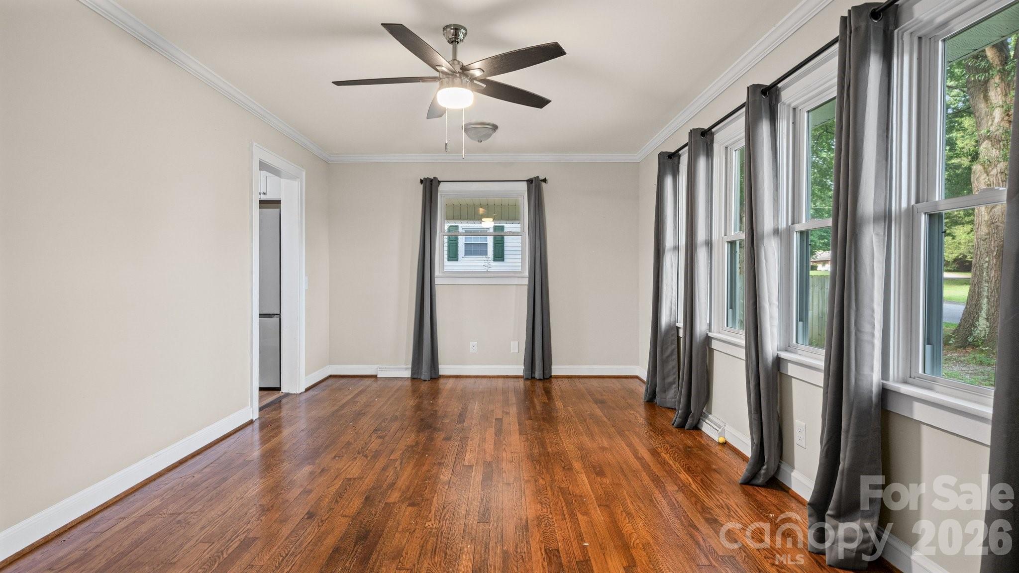 Single Family Residence at 902 Dogwood Drive, Gastonia, photo 10 of 21