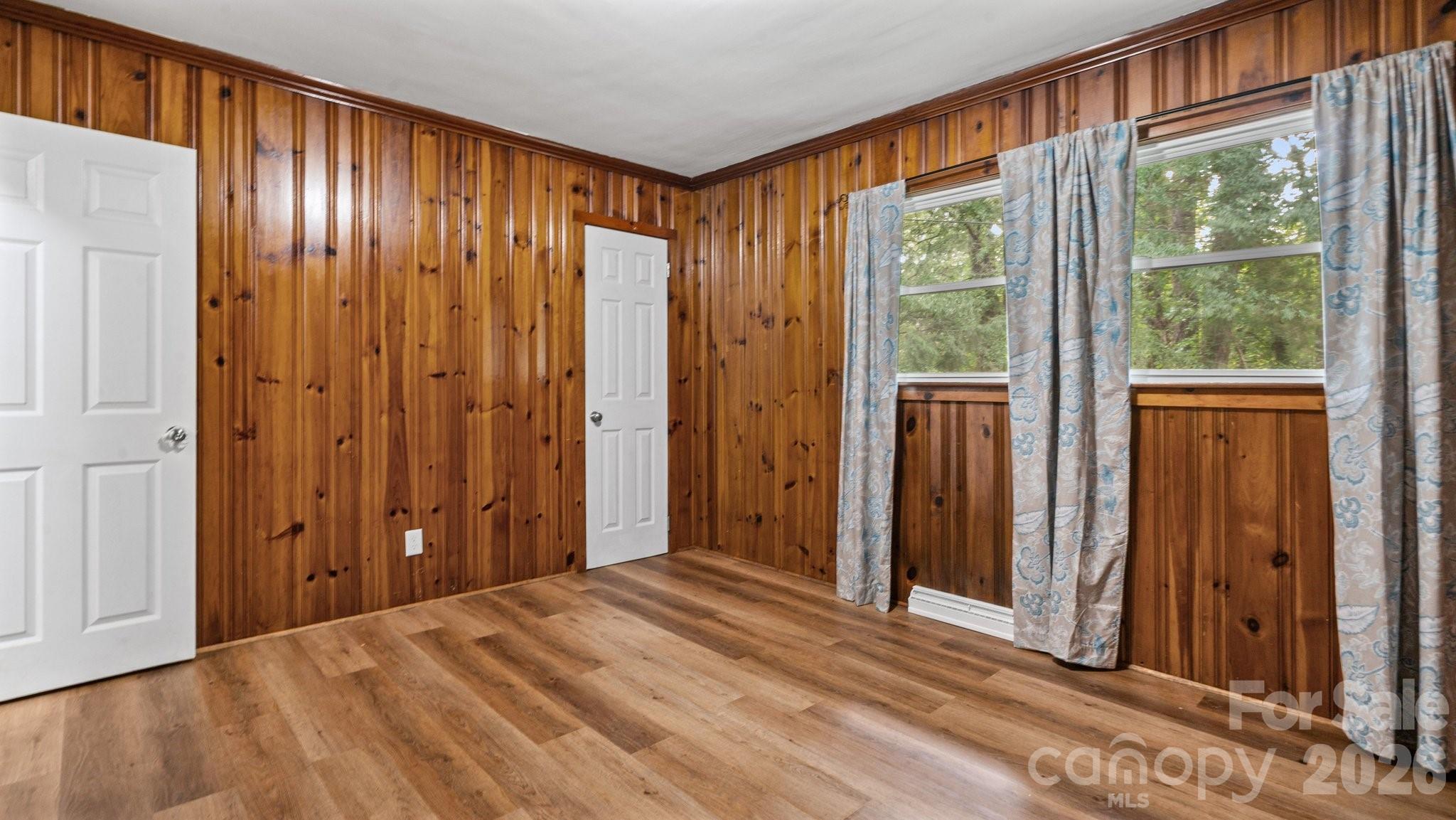 Single Family Residence at 902 Dogwood Drive, Gastonia, photo 15 of 21
