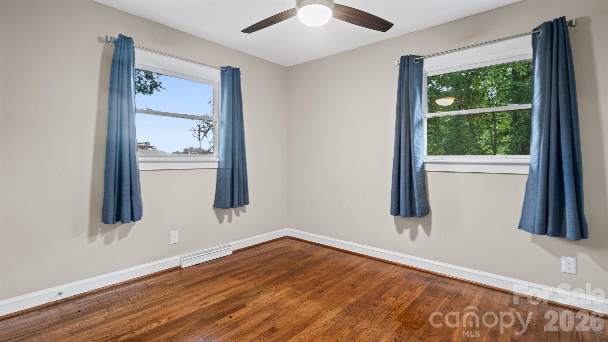 Single Family Residence at 902 Dogwood Drive, Gastonia, photo 17 of 21