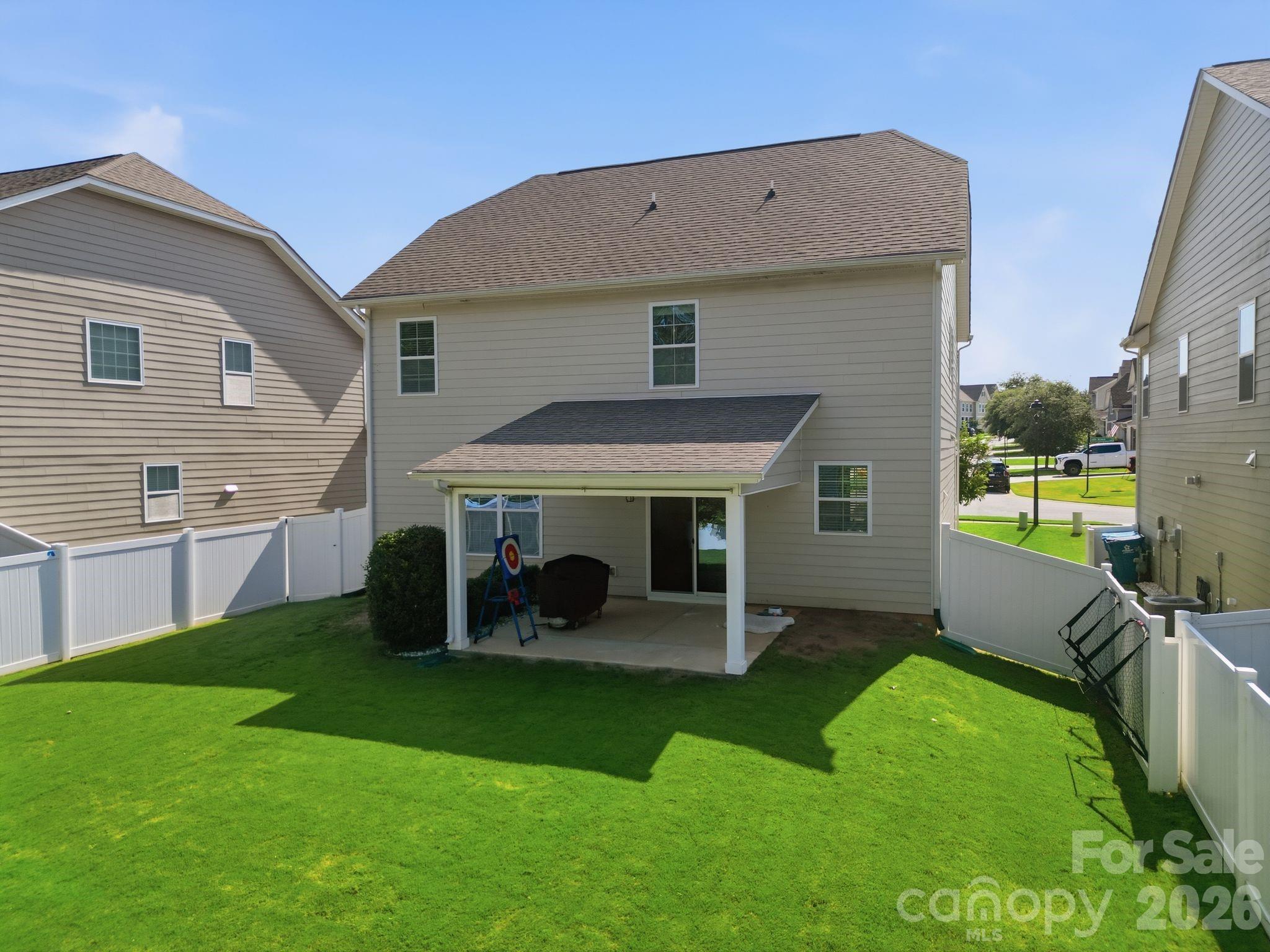Single Family Residence at 3830 Lake Breeze Drive, Sherrills Ford, photo 5 of 35