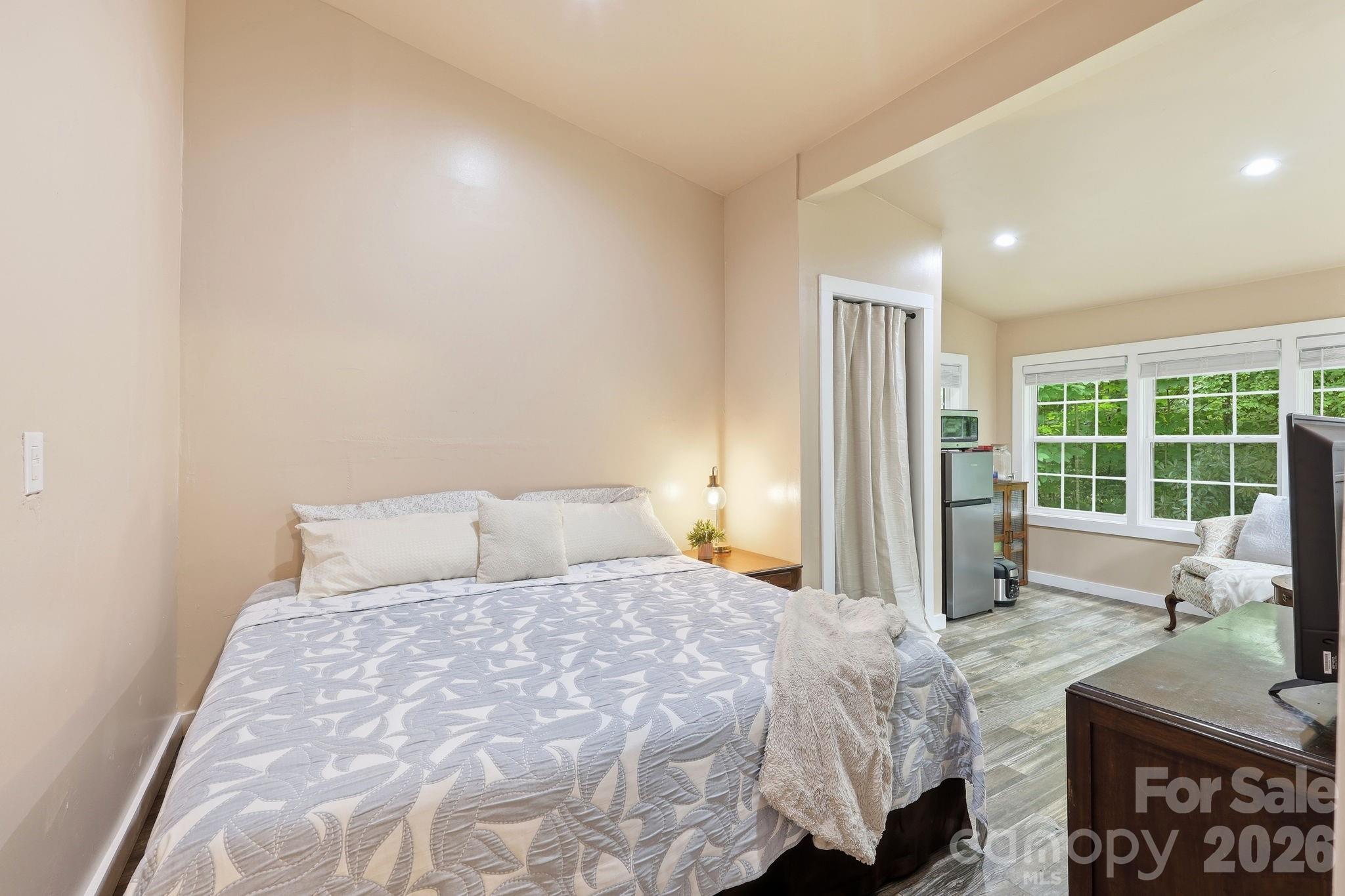 Single Family Residence at 313 Walker Road, Waynesville, photo 17 of 38