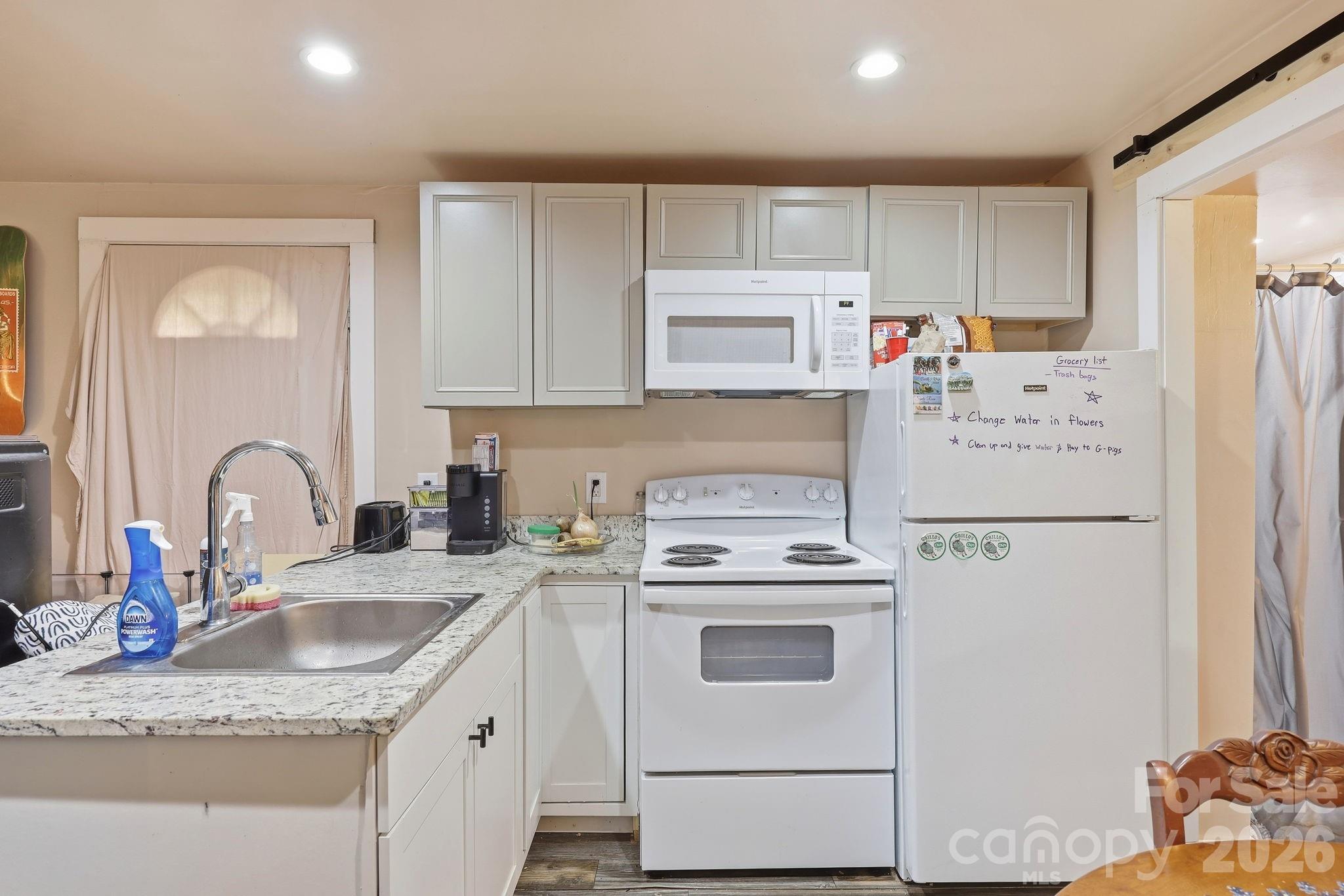 Guest Apt Kitchen - 313 Walker Road, Waynesville