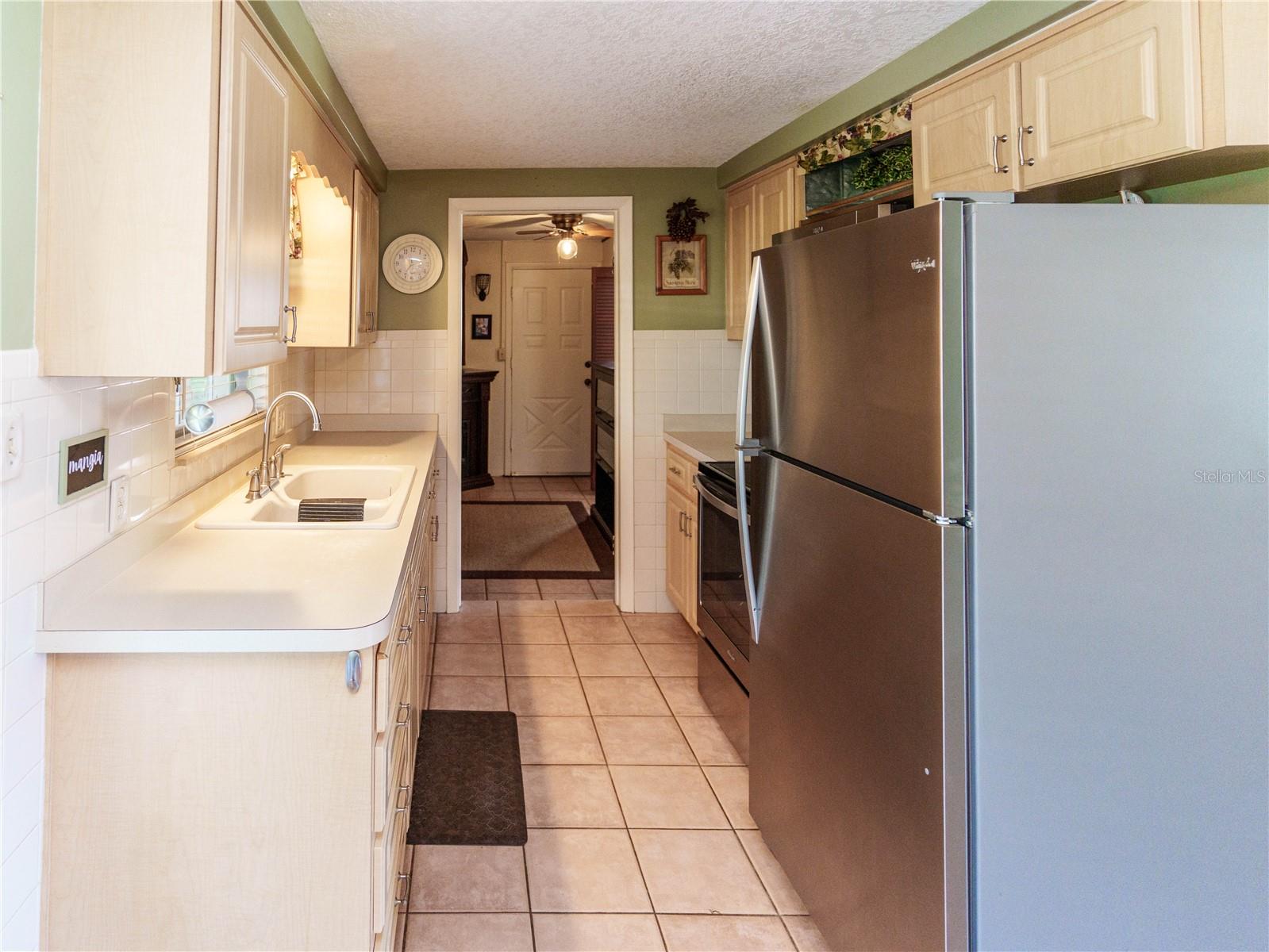 Single Family Residence at 6155 ILLINOIS AVE, NEW PORT RICHEY, photo 9 of 61