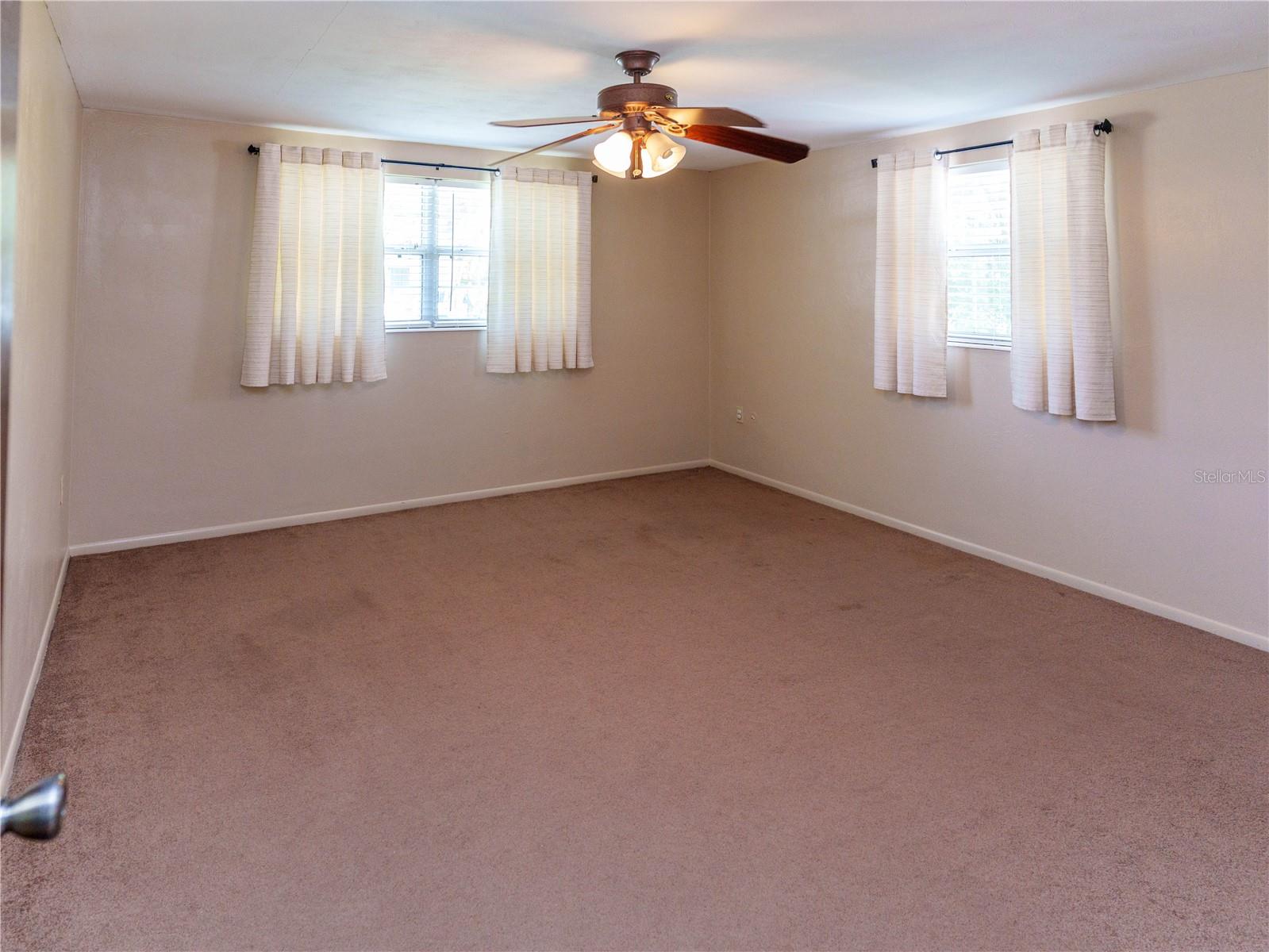 Single Family Residence at 6155 ILLINOIS AVE, NEW PORT RICHEY, photo 17 of 61