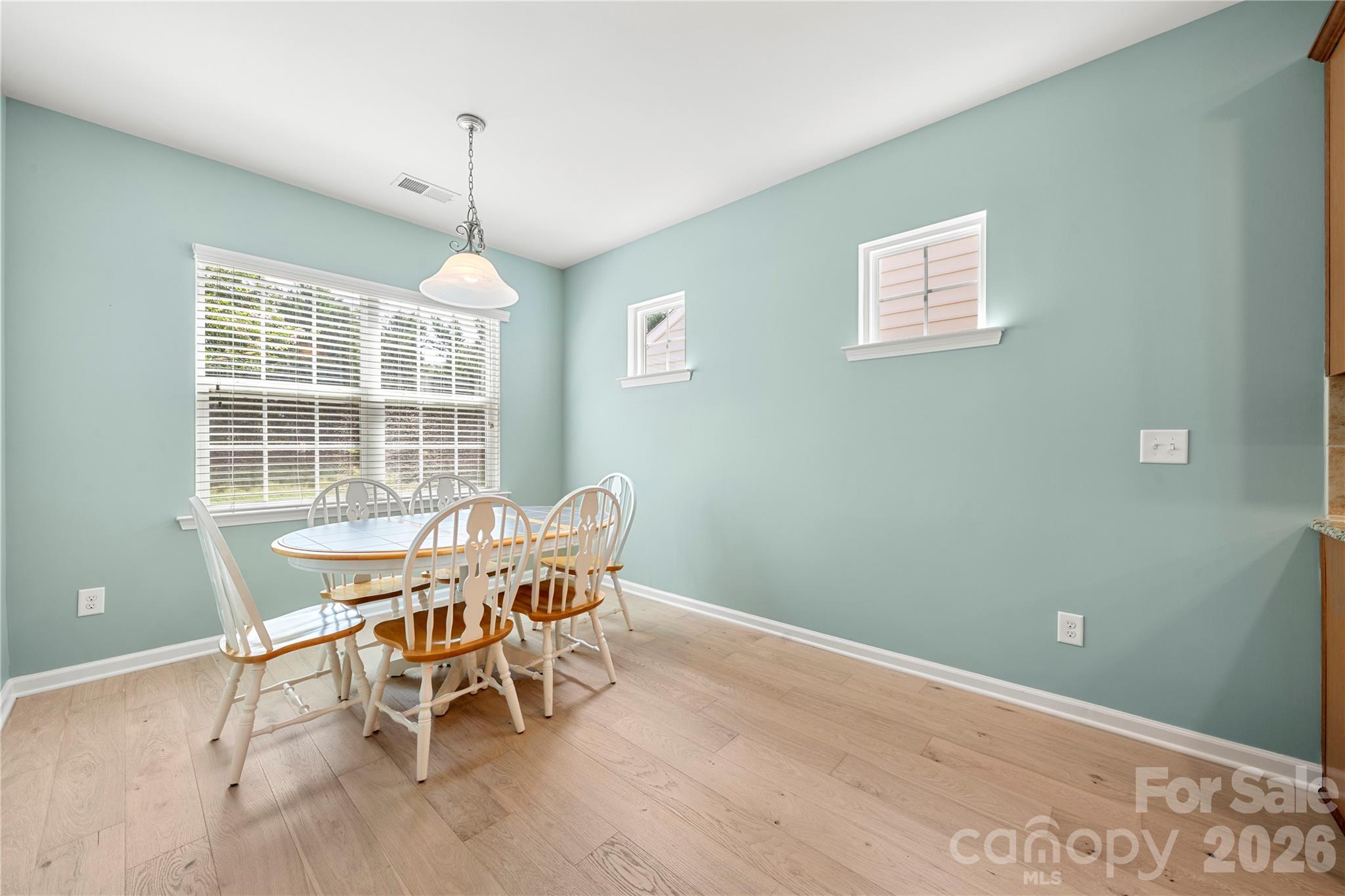 Single Family Residence at 1601 Deer Meadows Drive, Waxhaw, photo 10 of 45