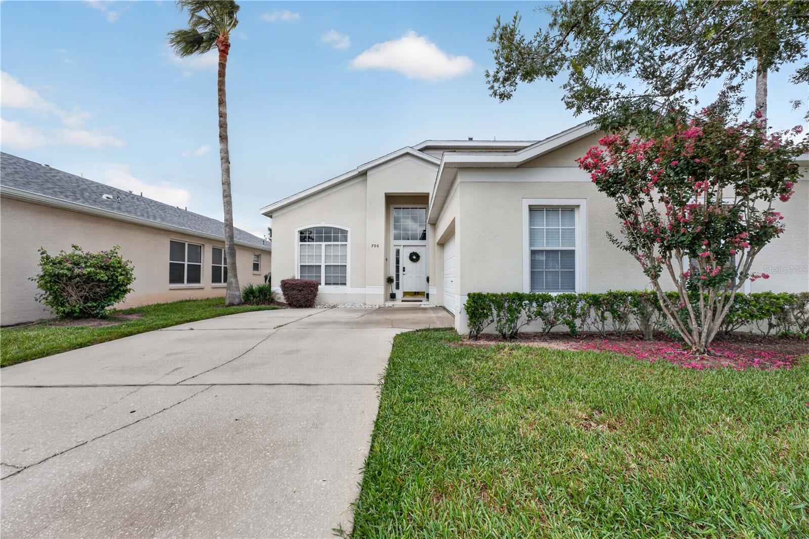 706 LOCKBREEZE DR