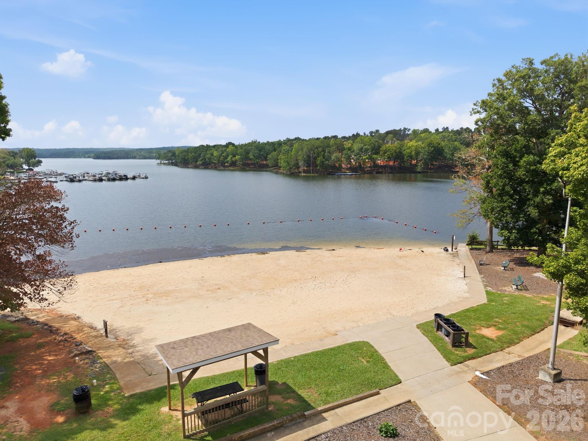 Single Family Residence at 151 Dogwood Circle, New London, photo 10 of 44
