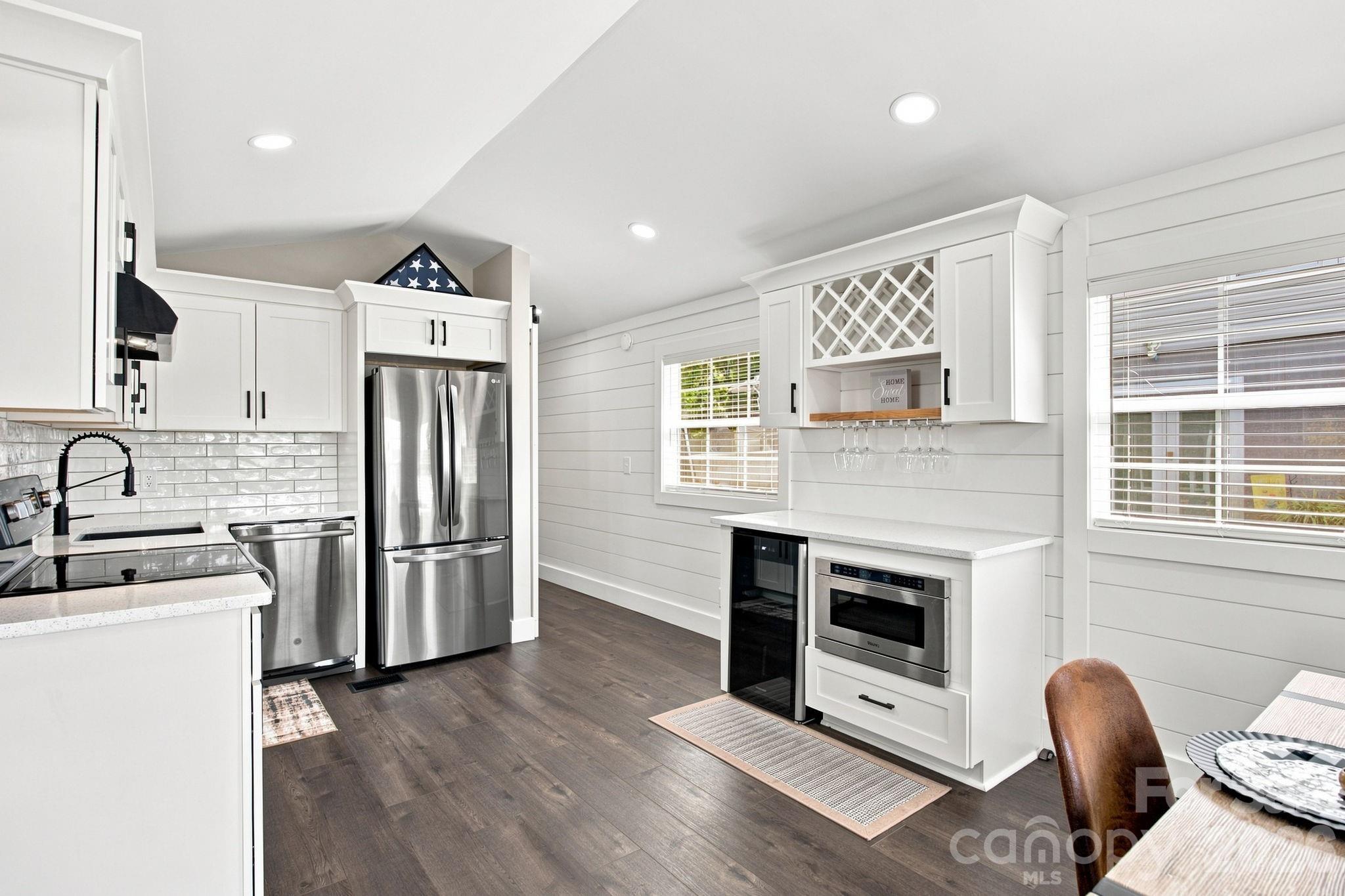 Single Family Residence at 151 Dogwood Circle, New London, photo 27 of 44