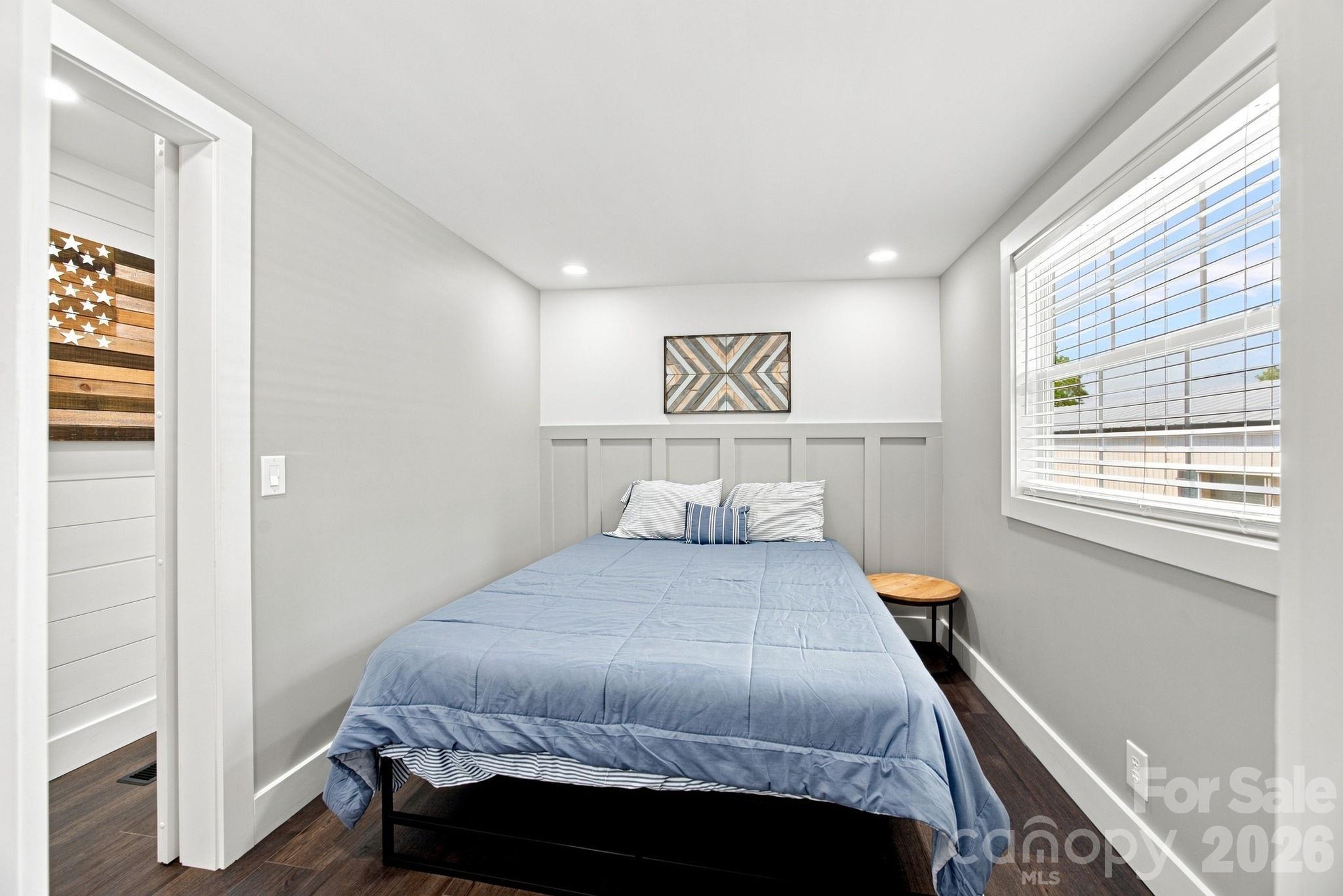 Single Family Residence at 151 Dogwood Circle, New London, photo 36 of 44