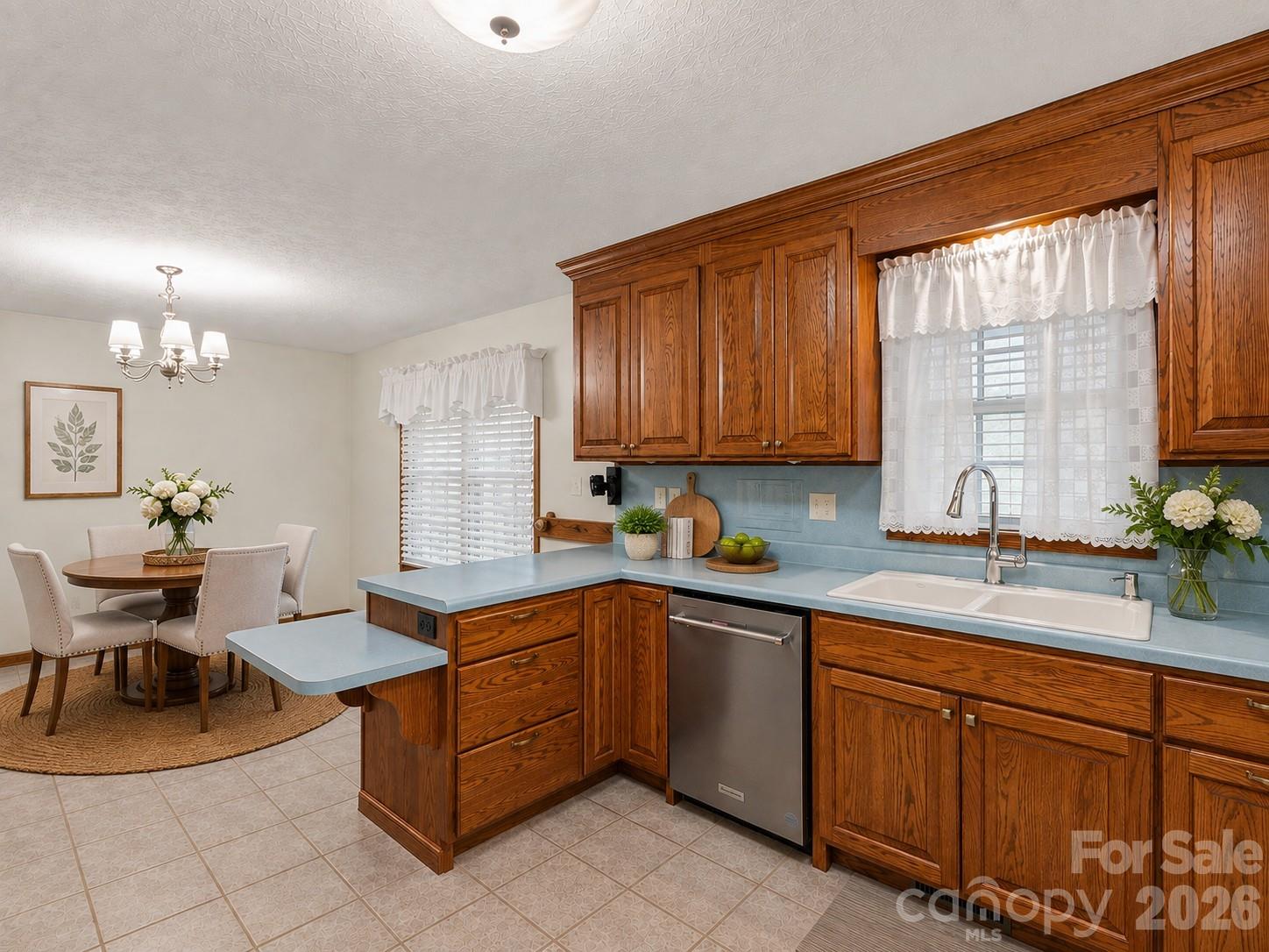 Virtually Staged - 476 Jackson Loop Road, Flat Rock