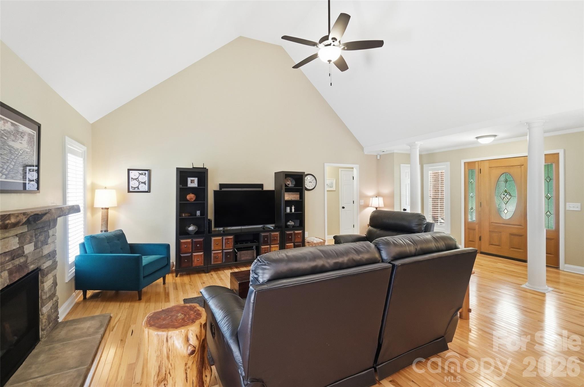 Single Family Residence at 7627 Maple Bluff Lane, Concord, photo 9 of 48
