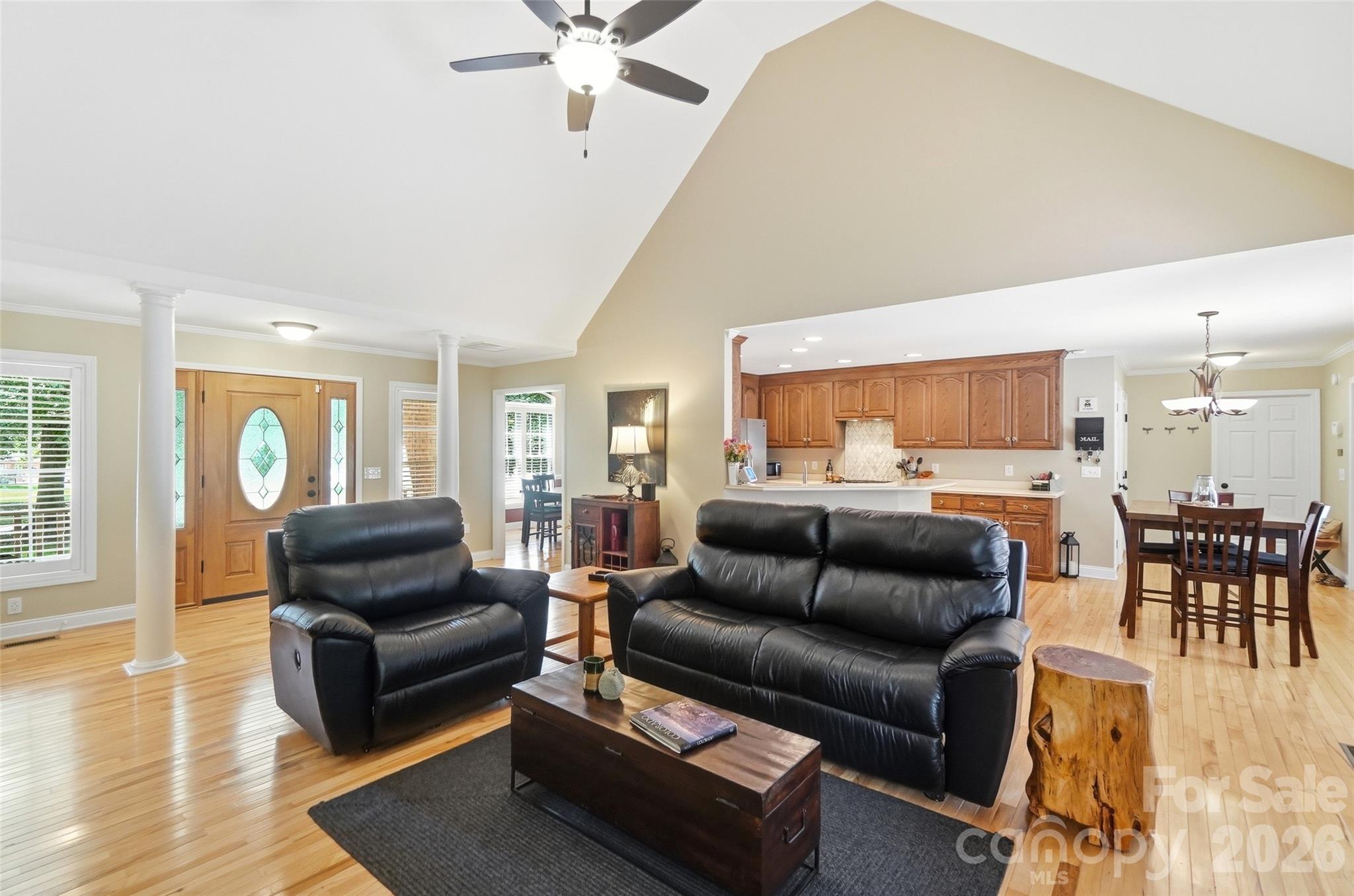 Single Family Residence at 7627 Maple Bluff Lane, Concord, photo 10 of 48