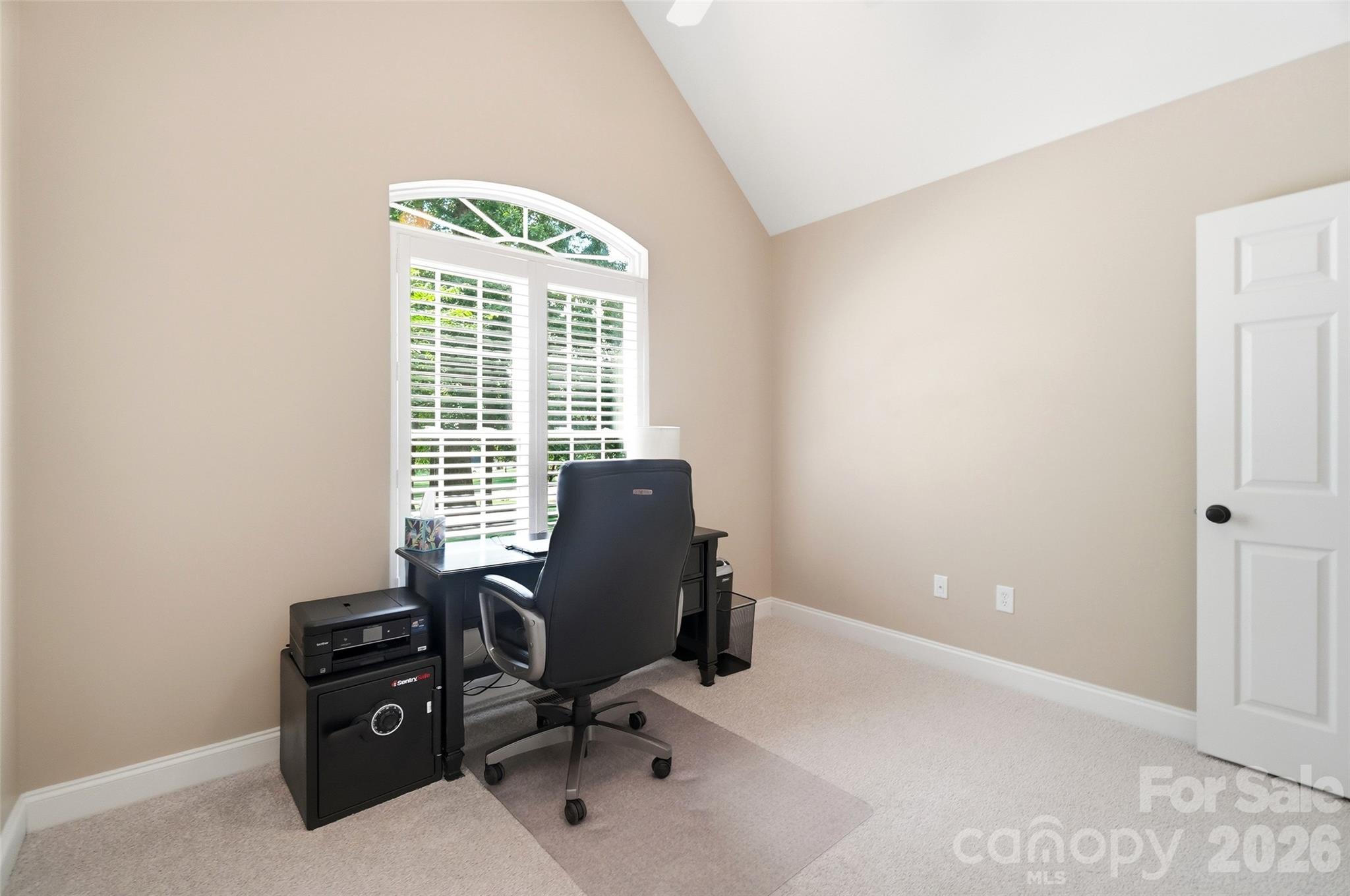 Single Family Residence at 7627 Maple Bluff Lane, Concord, photo 29 of 48