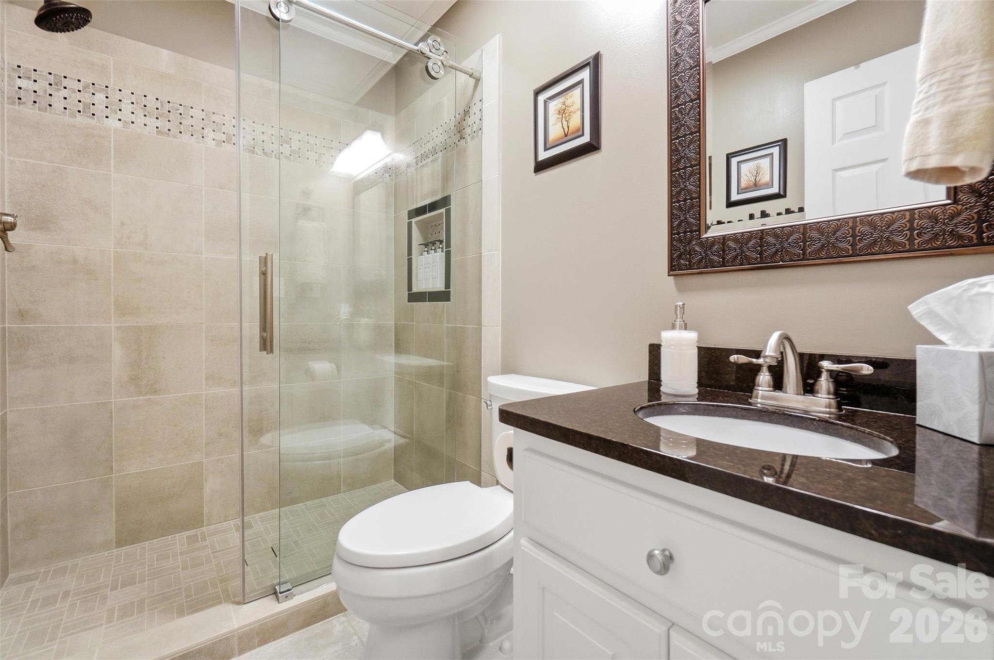 Single Family Residence at 7627 Maple Bluff Lane, Concord, photo 31 of 48