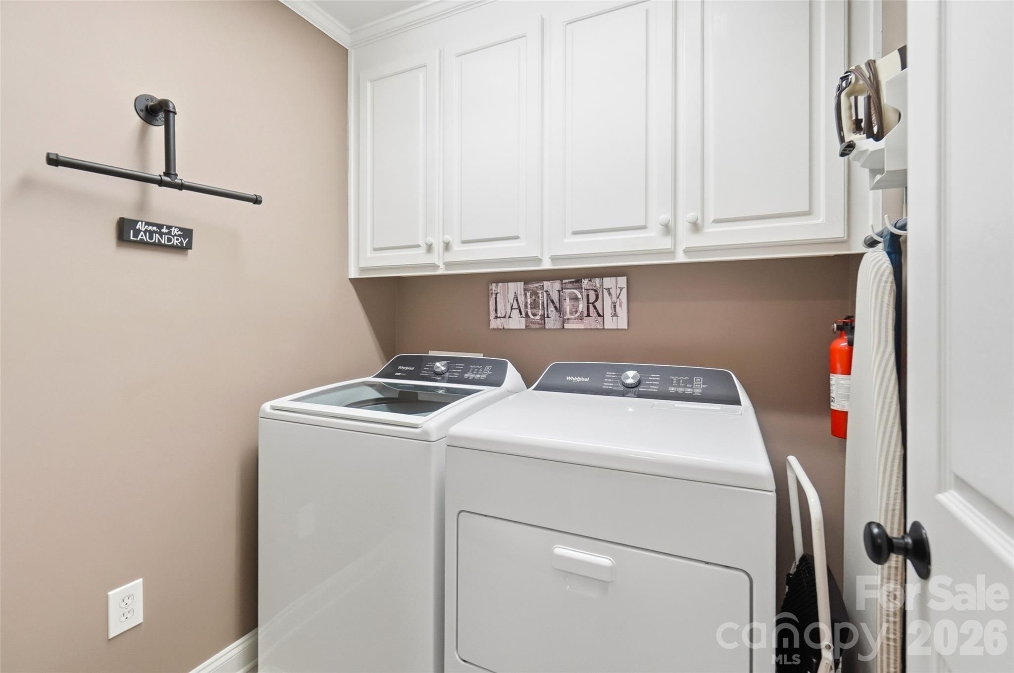 Single Family Residence at 7627 Maple Bluff Lane, Concord, photo 35 of 48