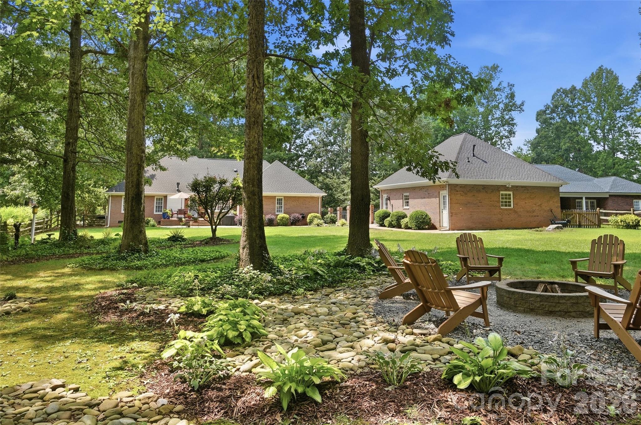 Single Family Residence at 7627 Maple Bluff Lane, Concord, photo 46 of 48