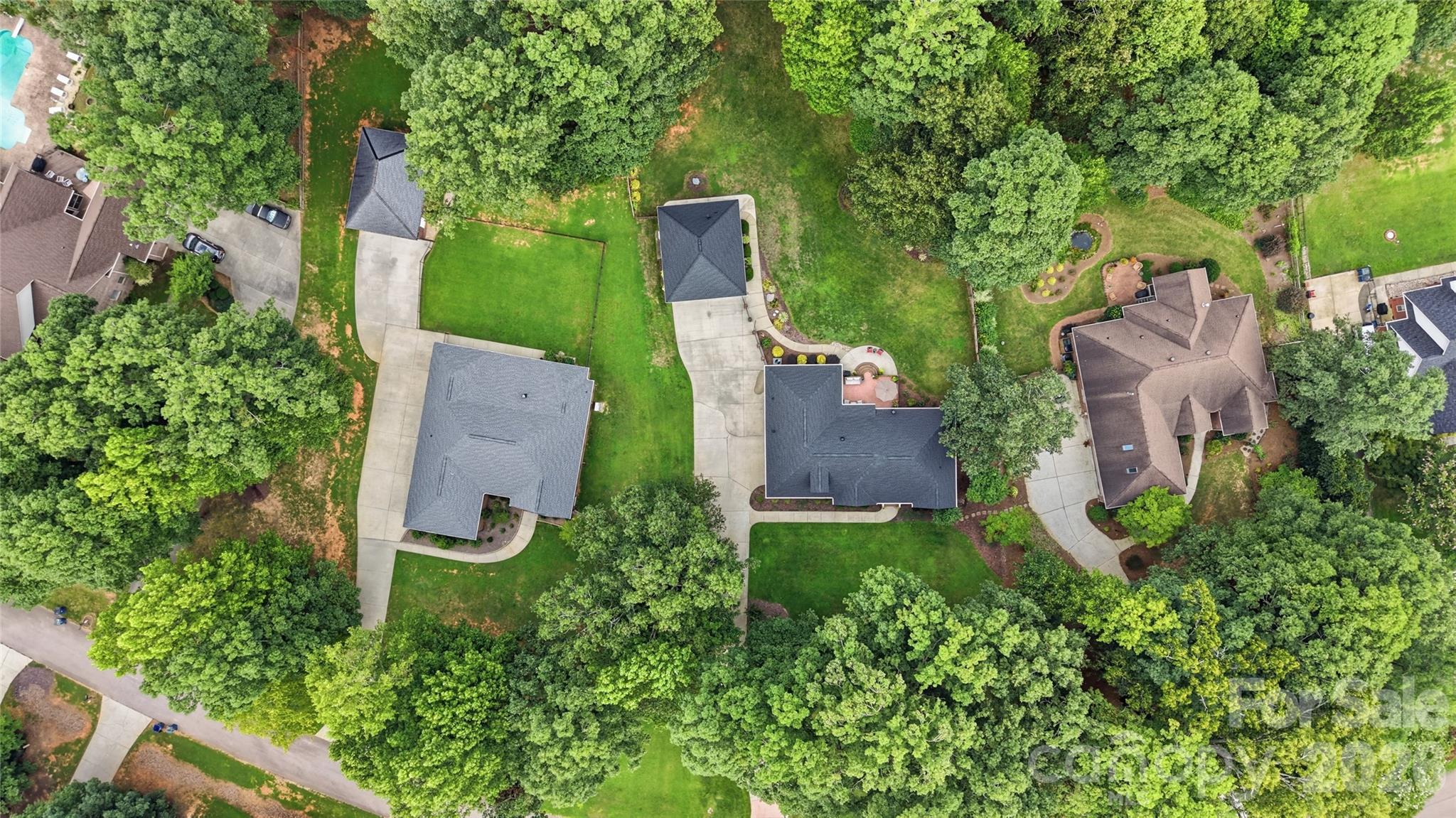 Single Family Residence at 7627 Maple Bluff Lane, Concord, photo 47 of 48