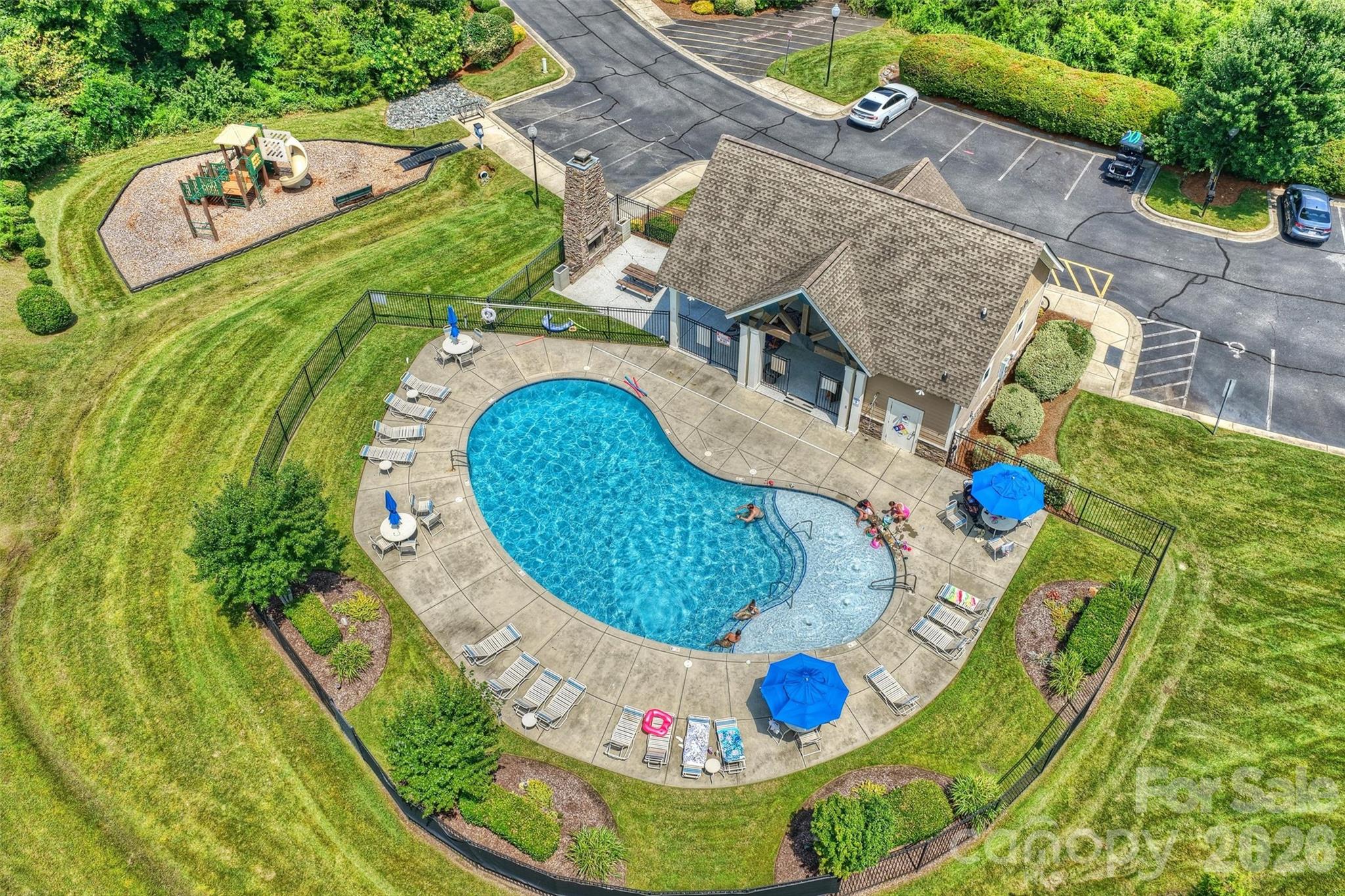 Single Family Residence at 10542 Sweethaven Lane, Harrisburg, photo 47 of 47