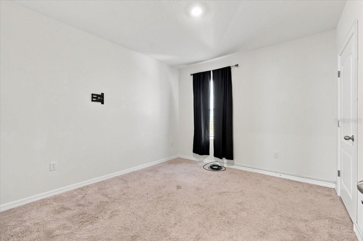 Single Family Residence at 2934 LONG POND DR, LAKELAND, photo 31 of 47
