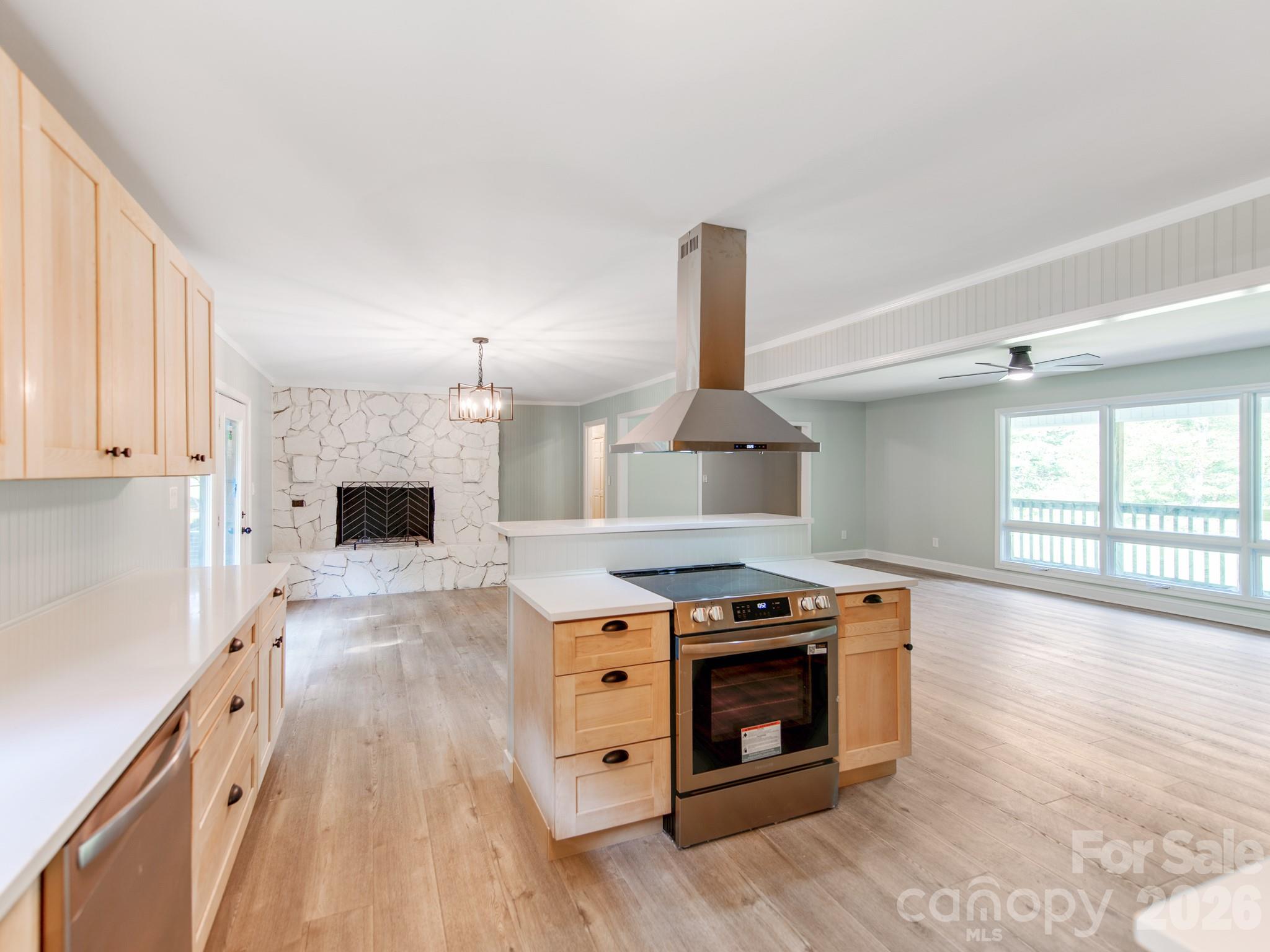 Single Family Residence at 3072 Bethany Street, Claremont, photo 14 of 29