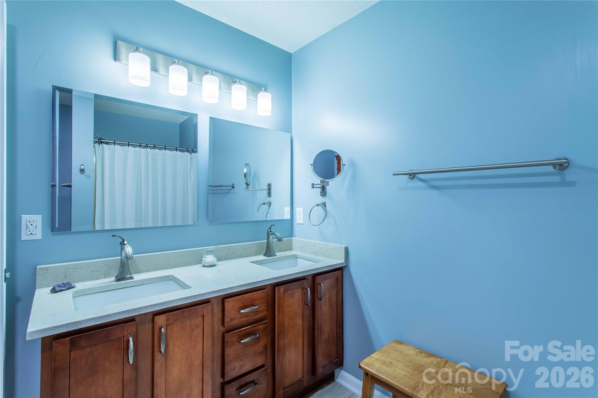 Townhouse at 5303 Wood Duck Way, Hendersonville, photo 23 of 38