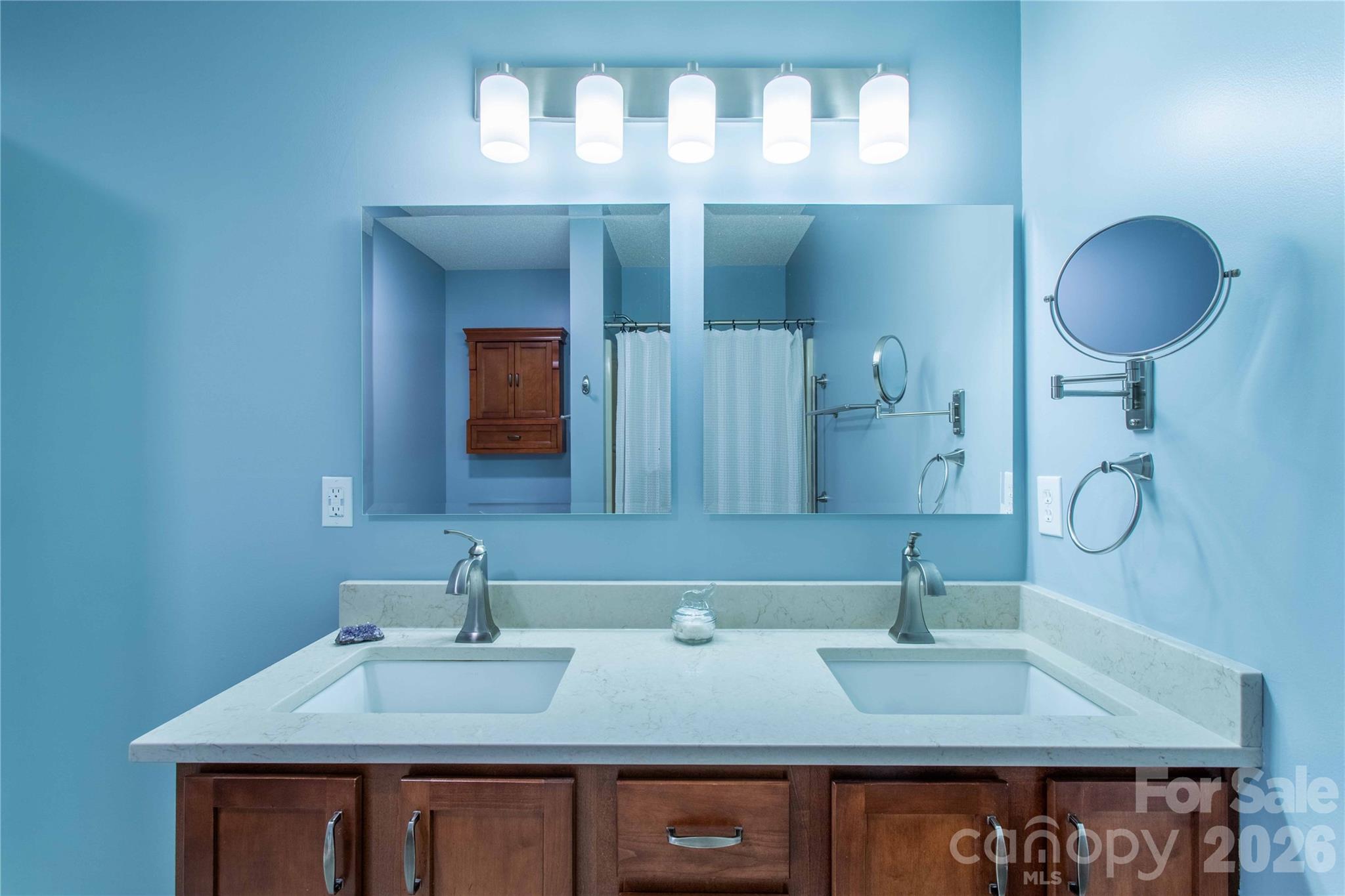 Townhouse at 5303 Wood Duck Way, Hendersonville, photo 25 of 38