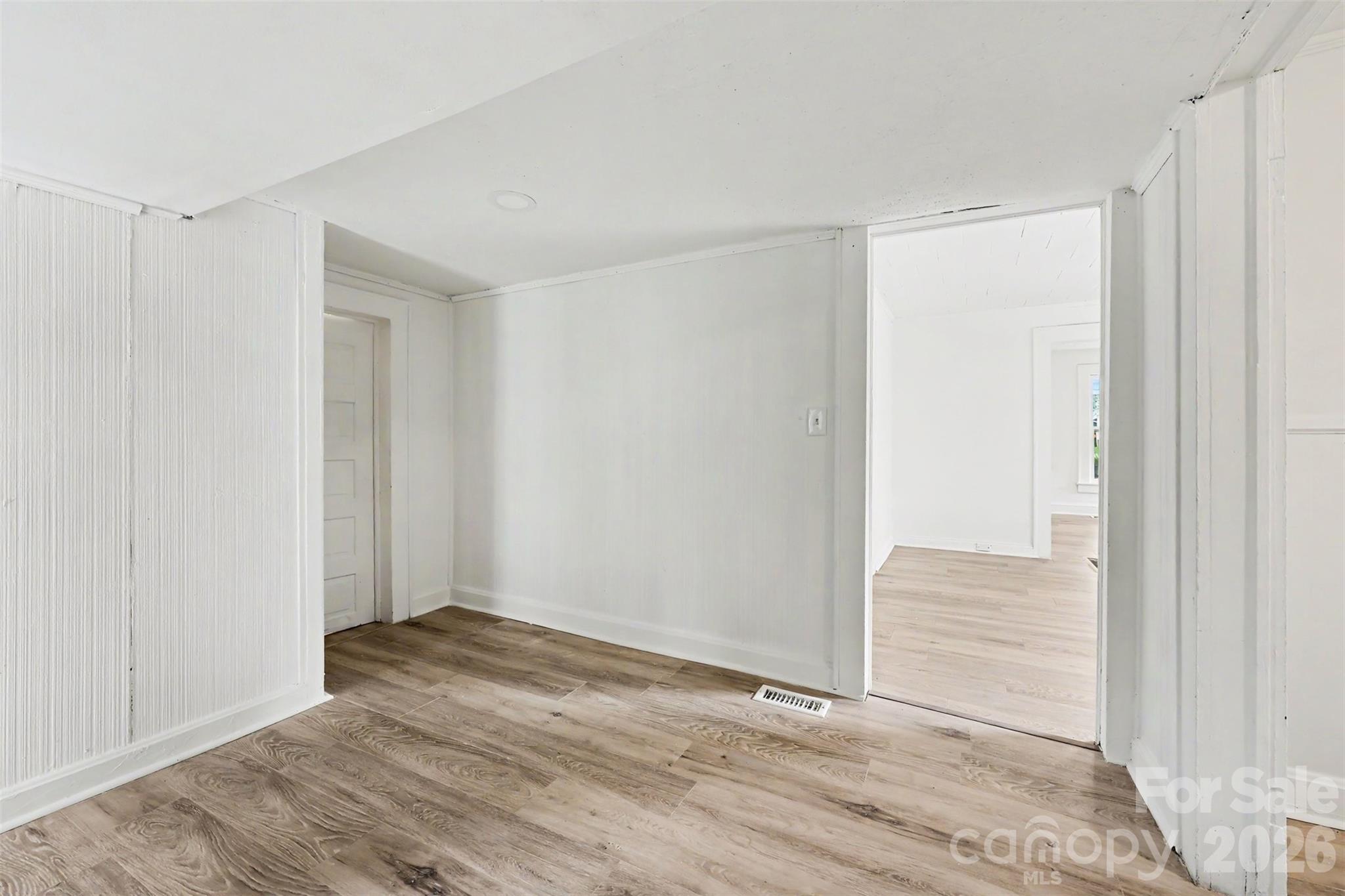 Single Family Residence at 1306 Forrest Street, High Point, photo 16 of 28