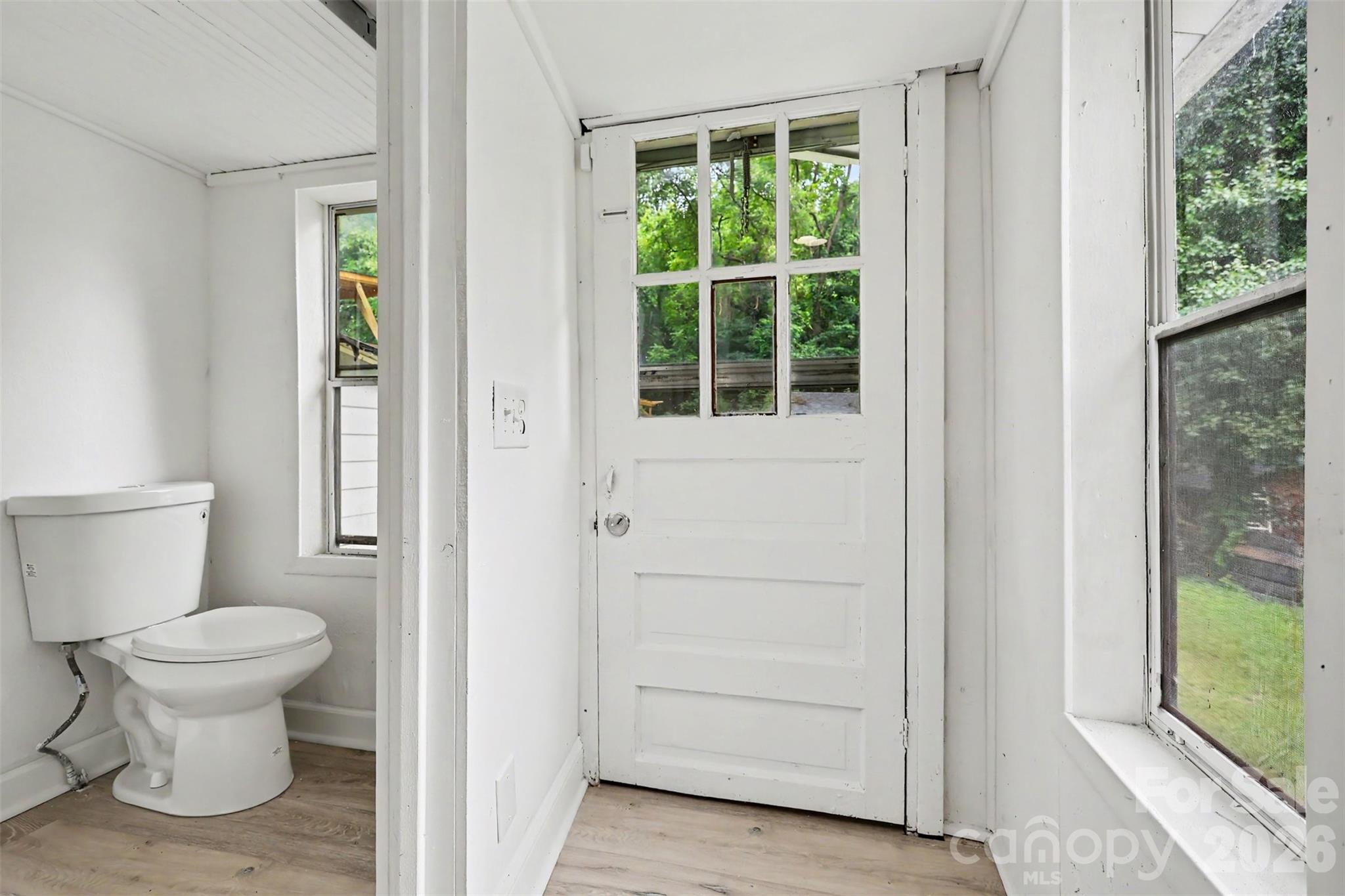 Single Family Residence at 1306 Forrest Street, High Point, photo 24 of 28