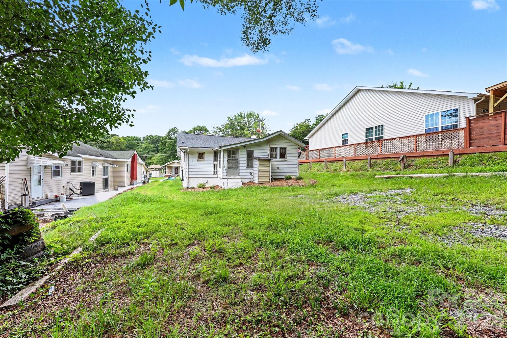 Single Family Residence at 1306 Forrest Street, High Point, photo 27 of 28